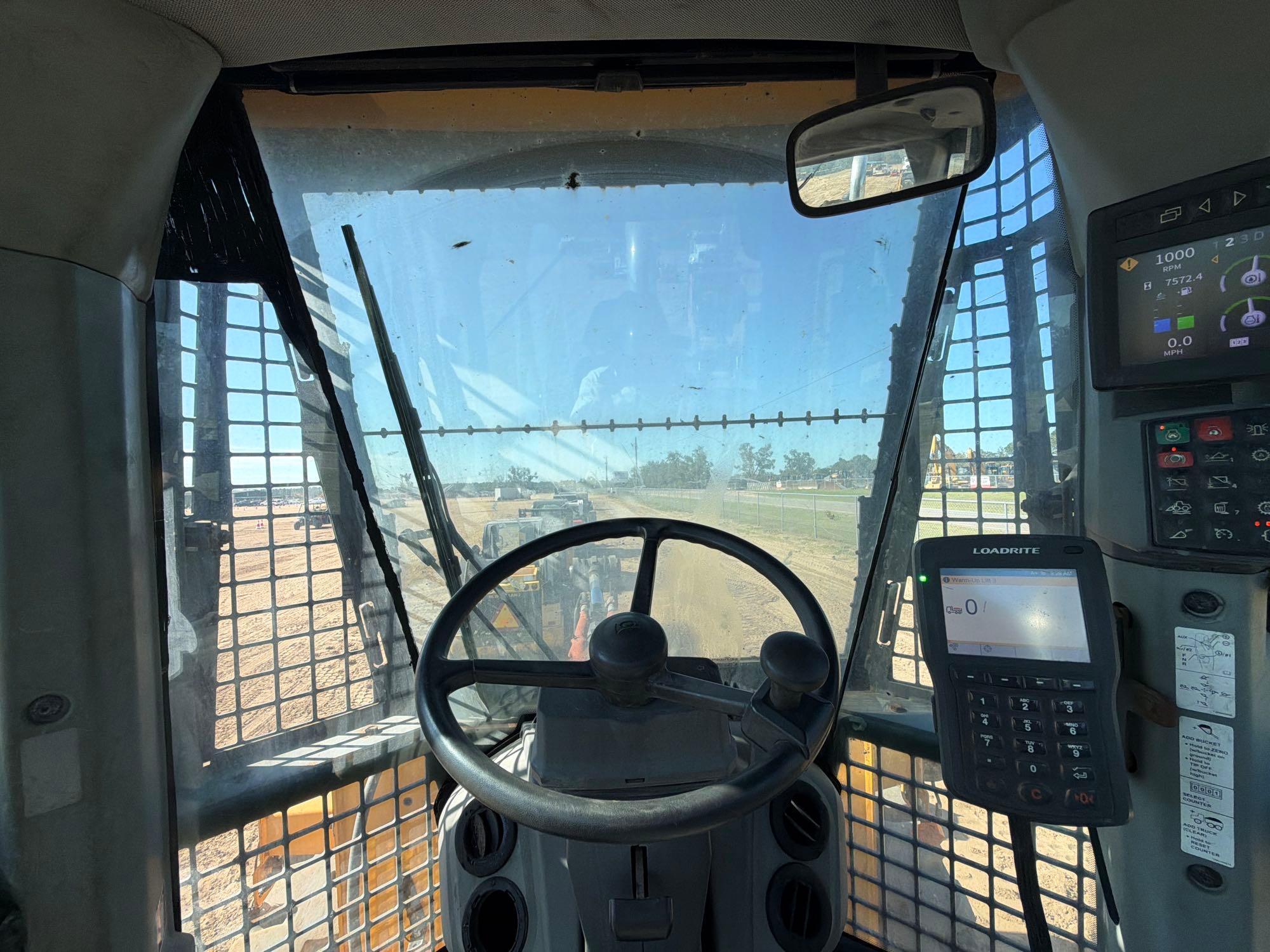 John Deere 444