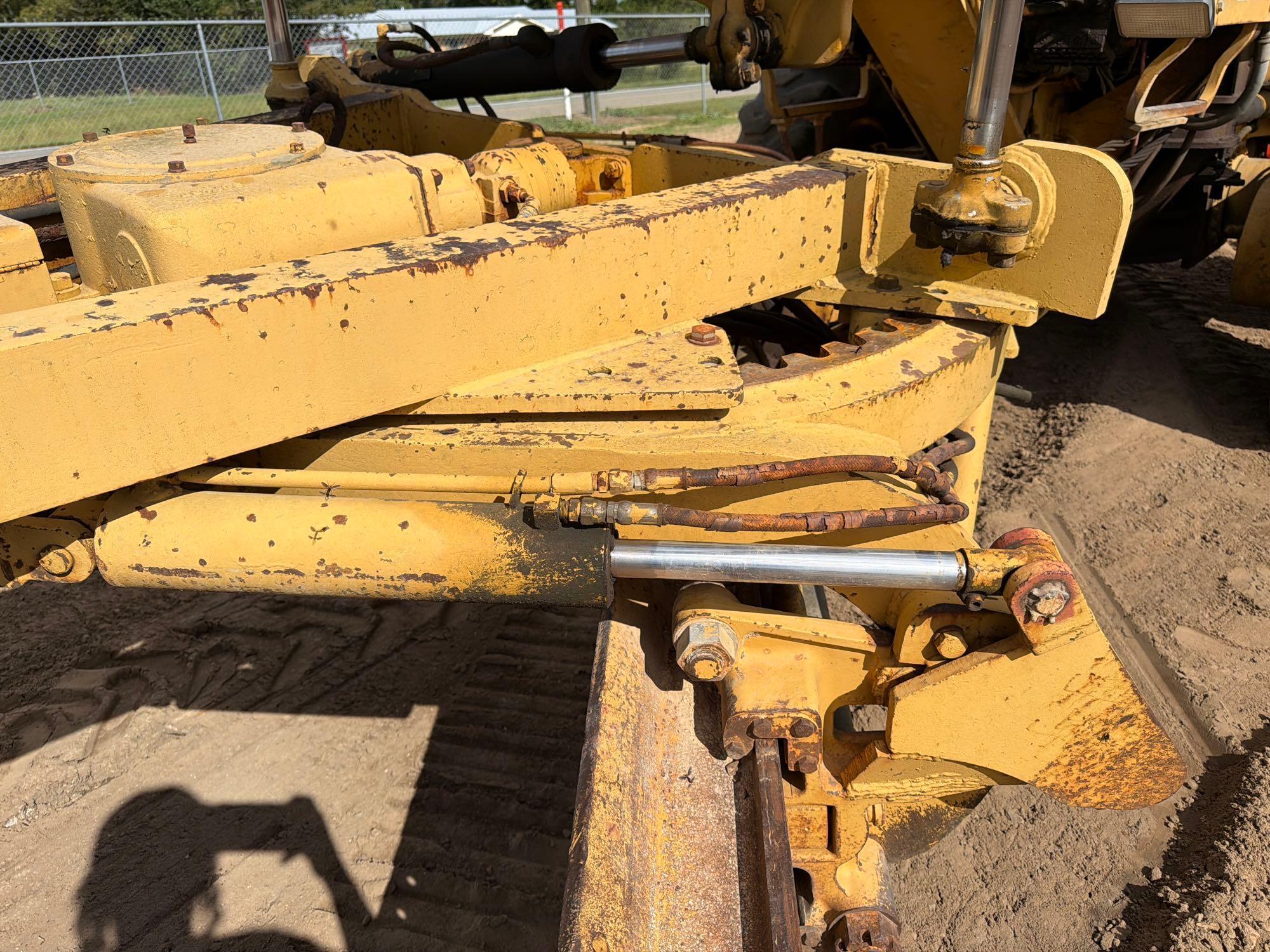 1981 Caterpillar 120G