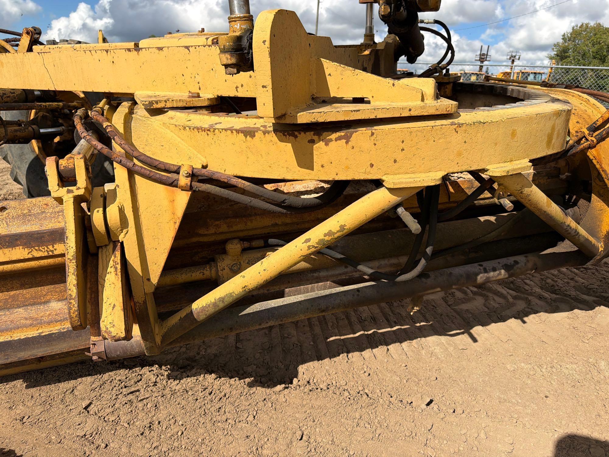 1981 Caterpillar 120G