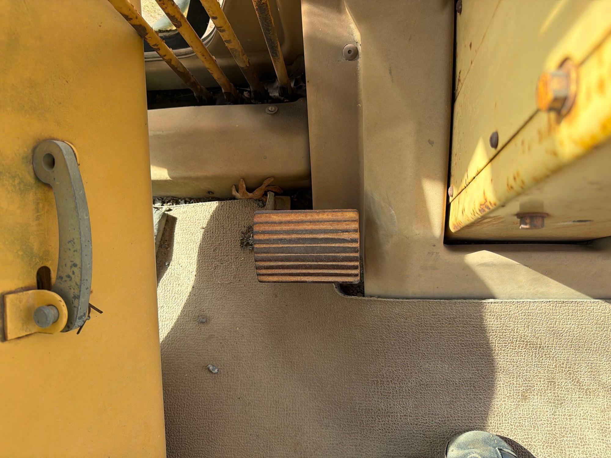1981 Caterpillar 120G