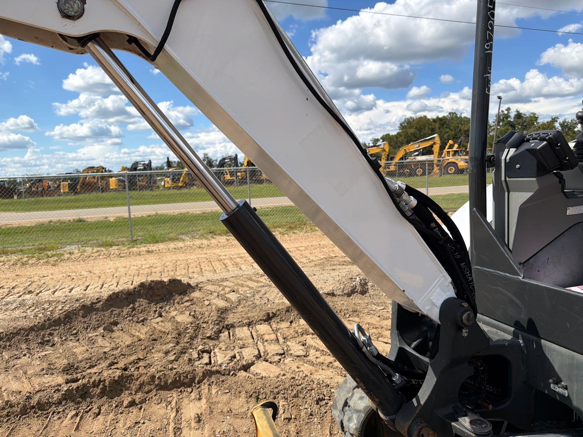 2024 Bobcat E35