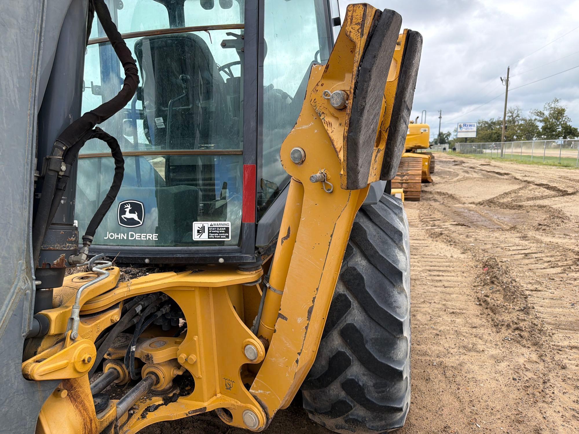 John Deere 410