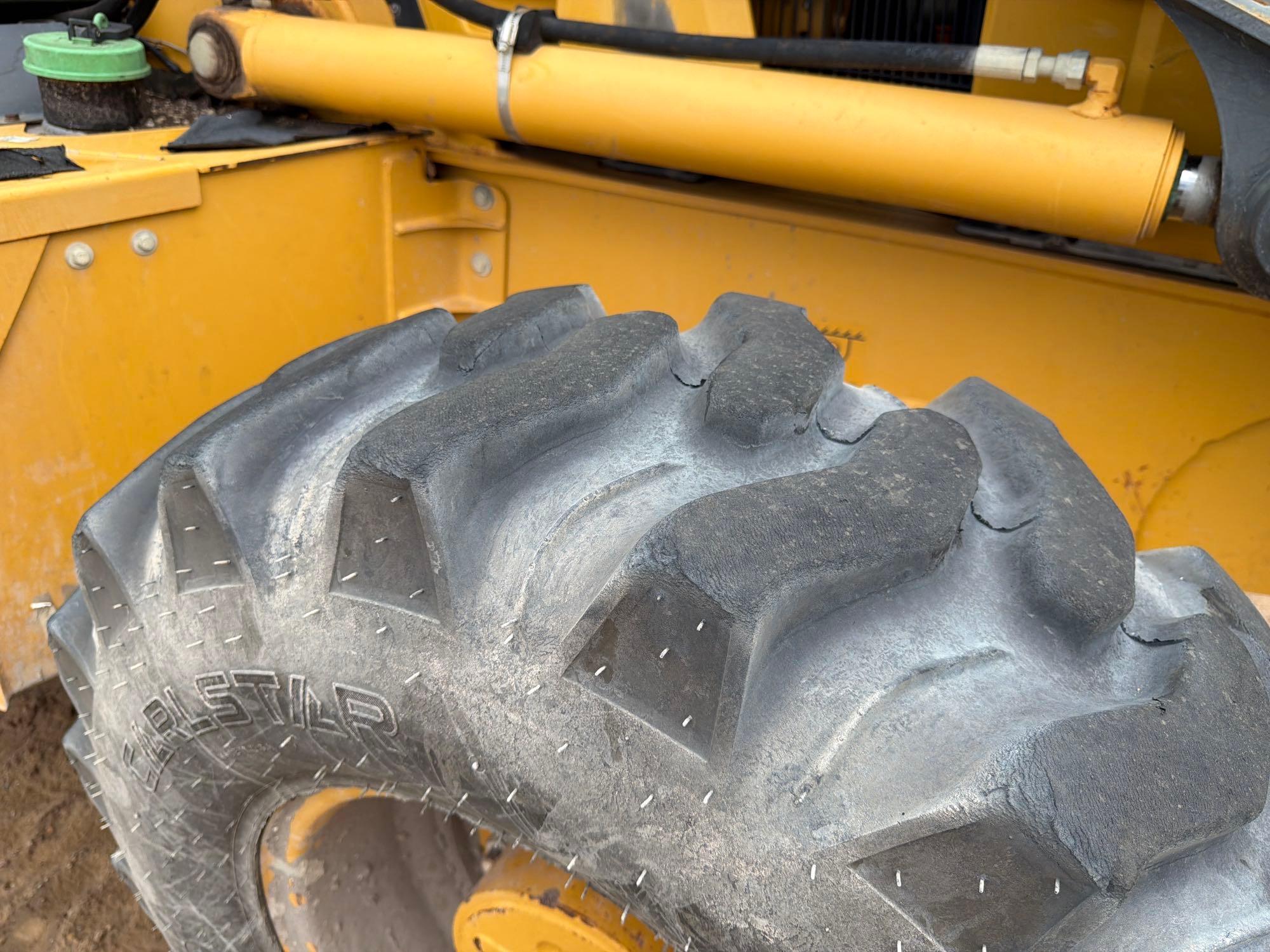 John Deere 410