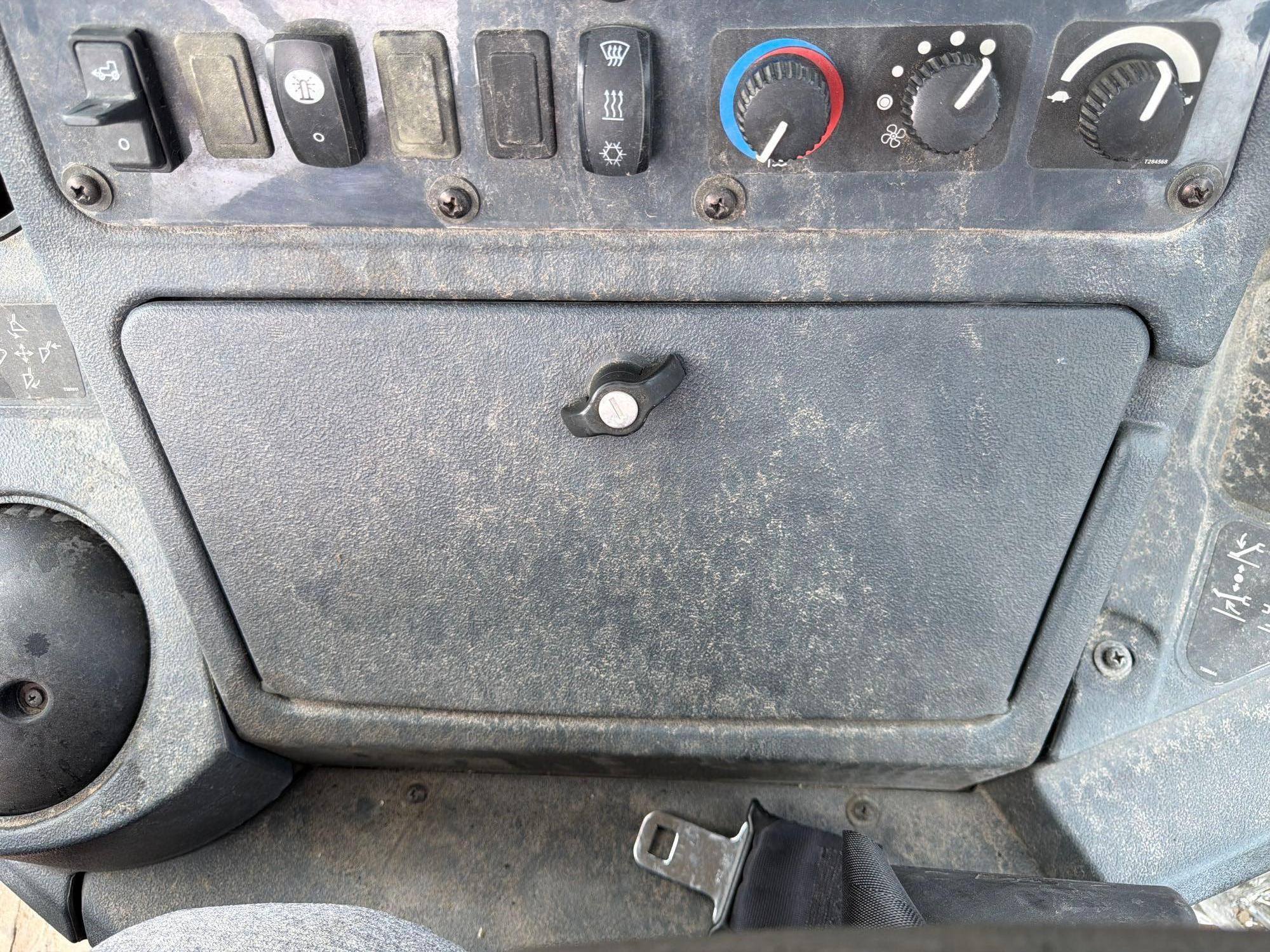 John Deere 410