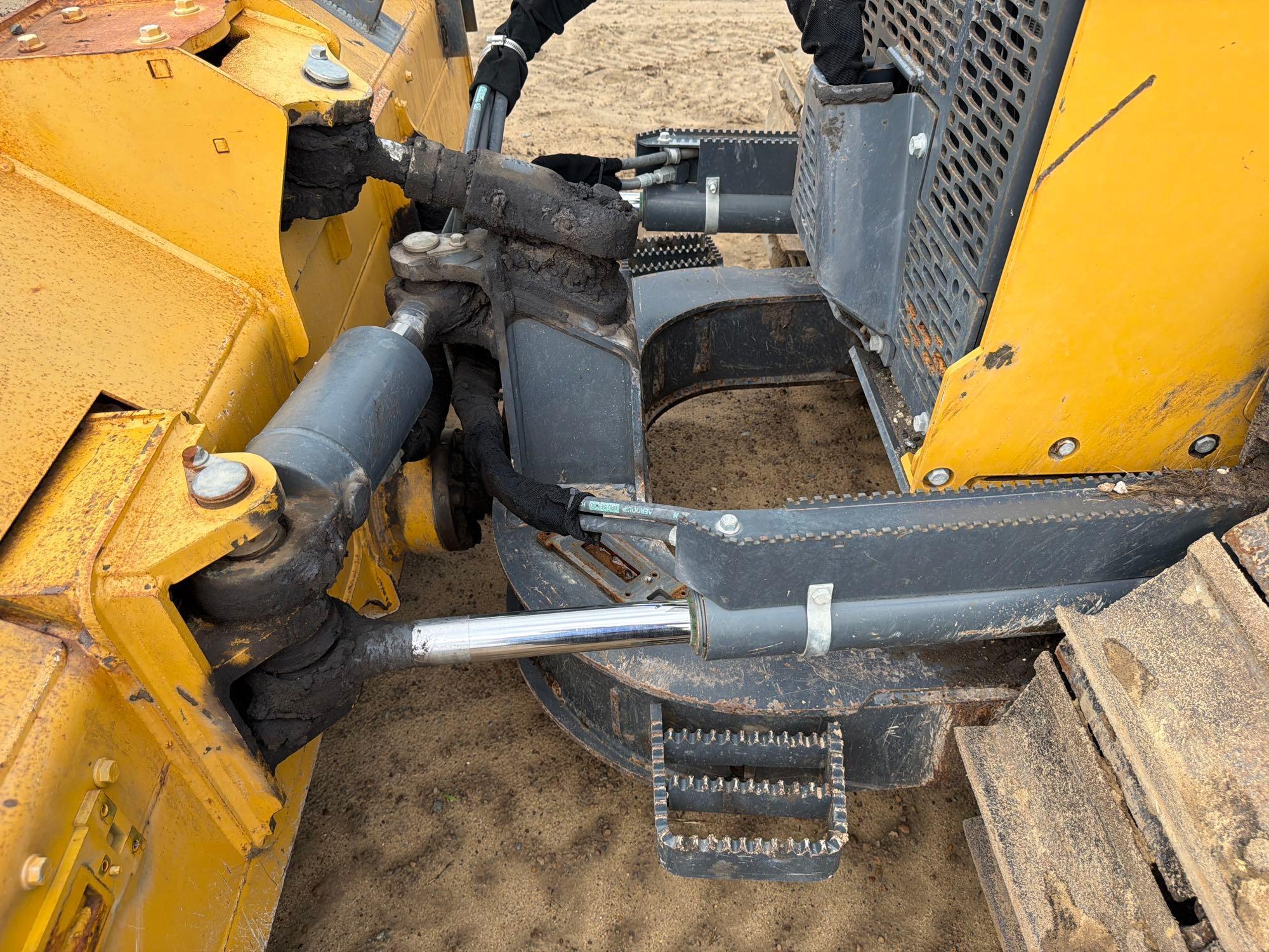 2021 John Deere 450