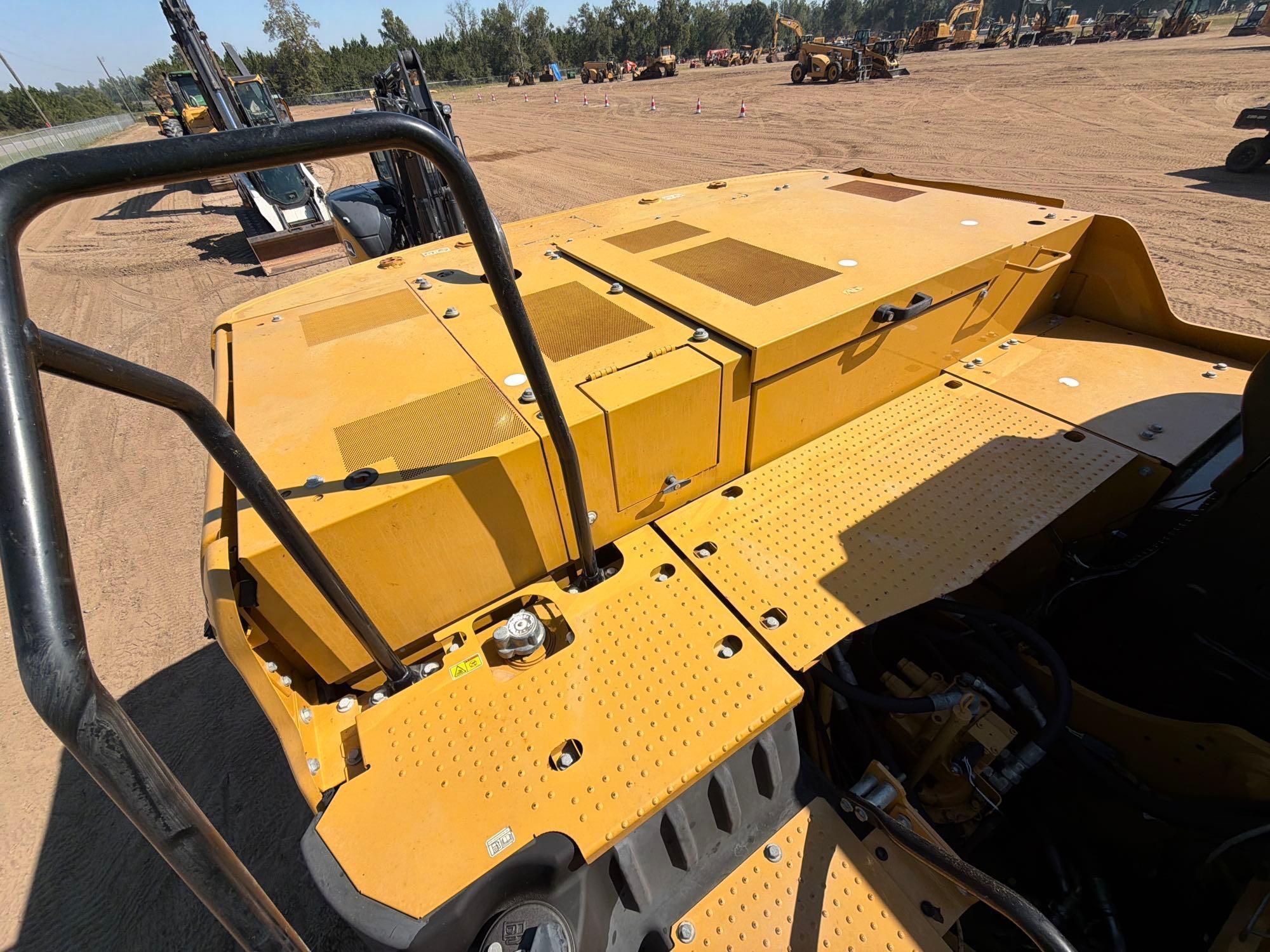 Caterpillar 320