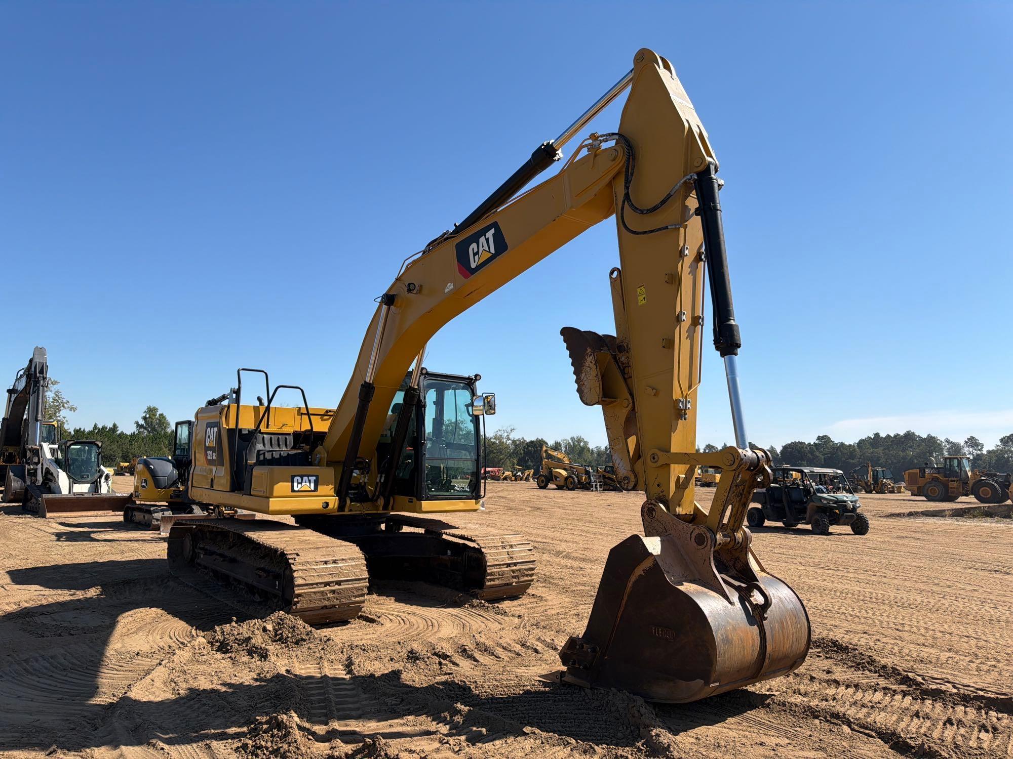 Caterpillar 320