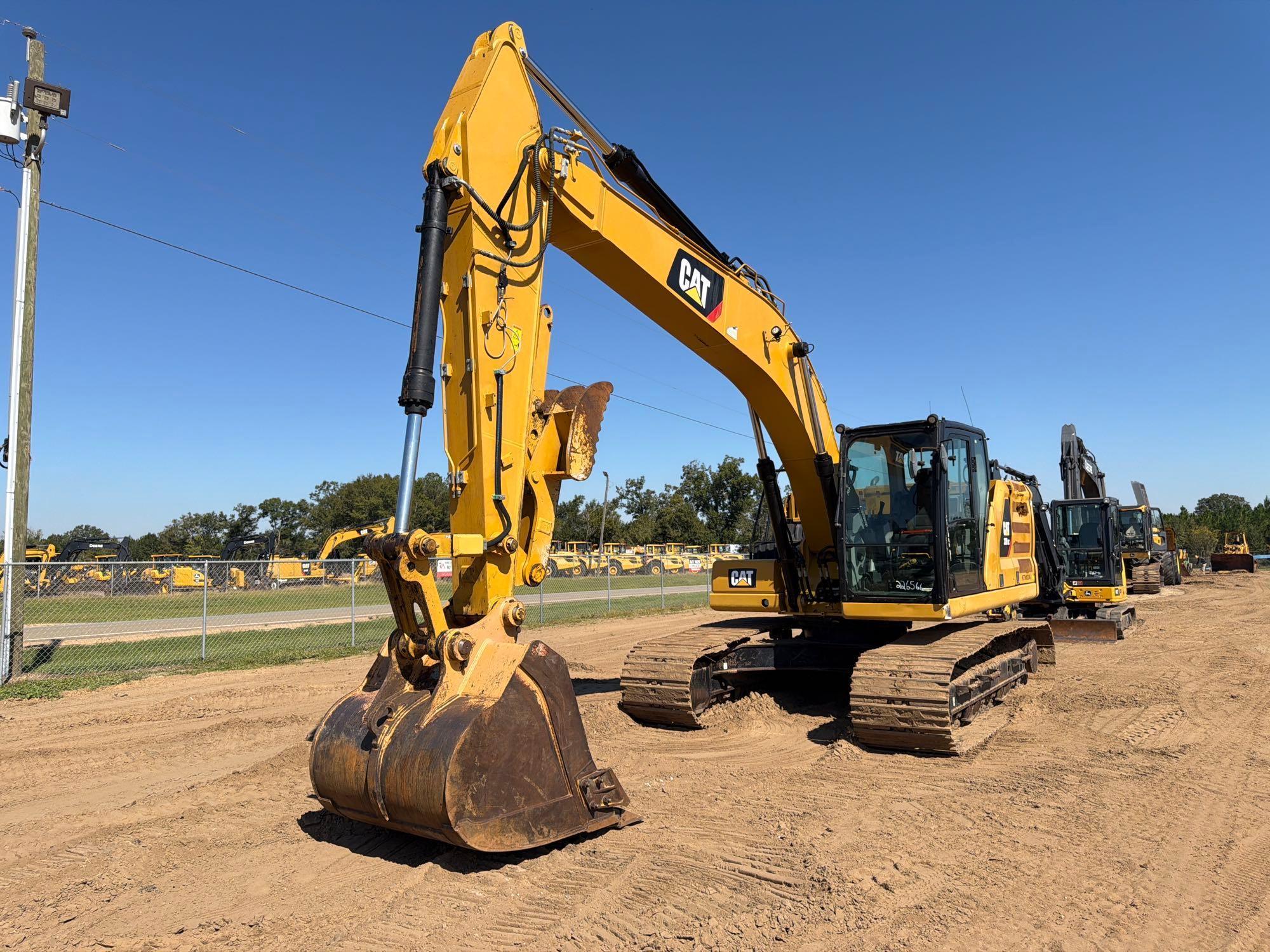 Caterpillar 320