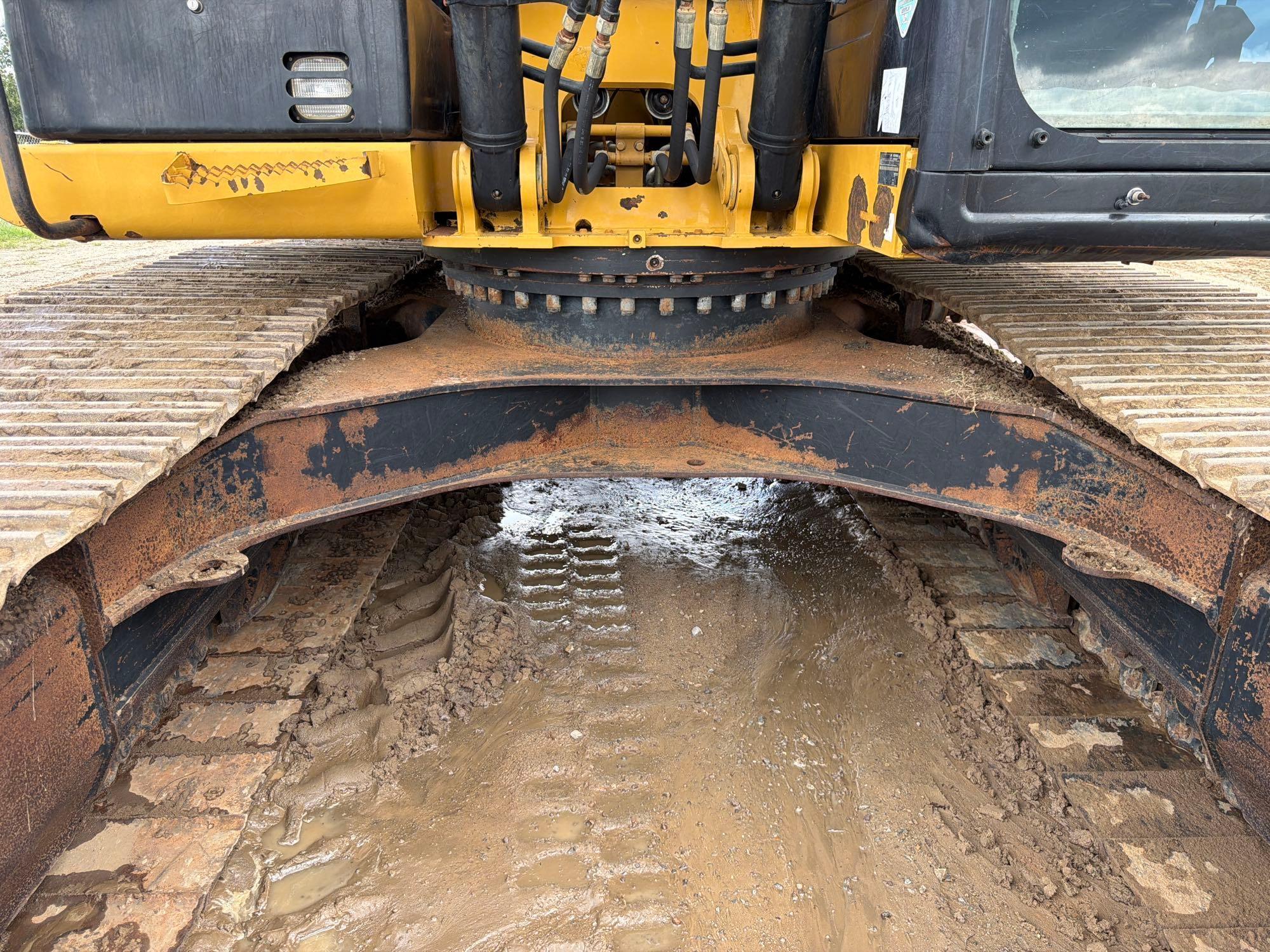 Caterpillar 320