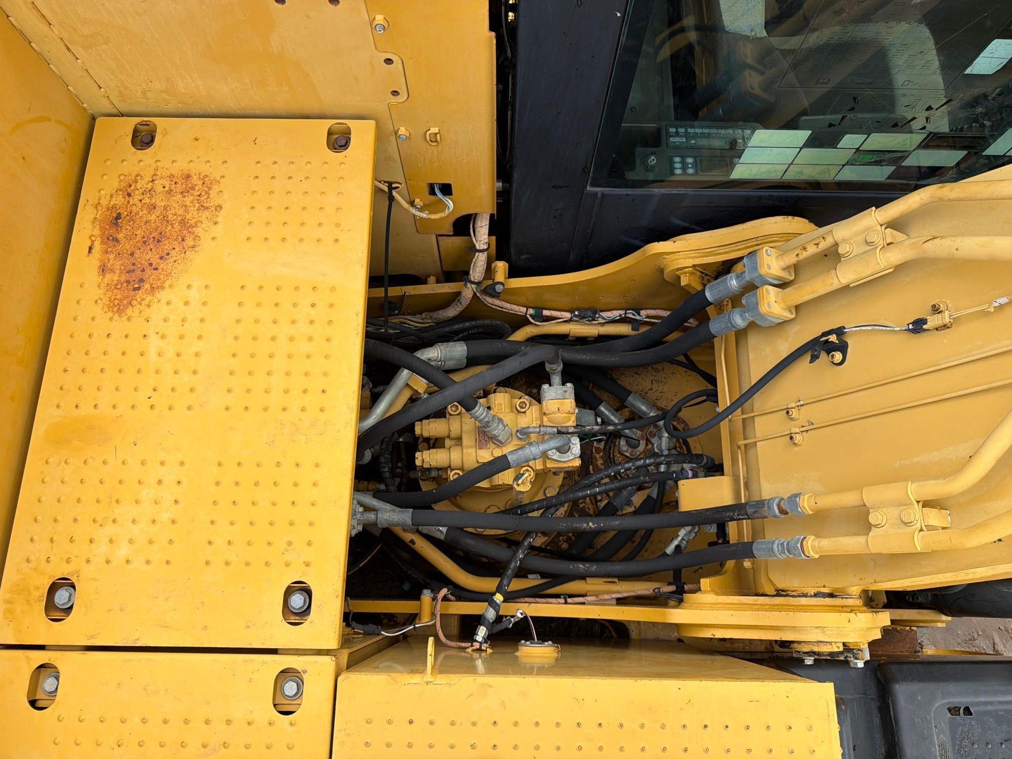 Caterpillar 320