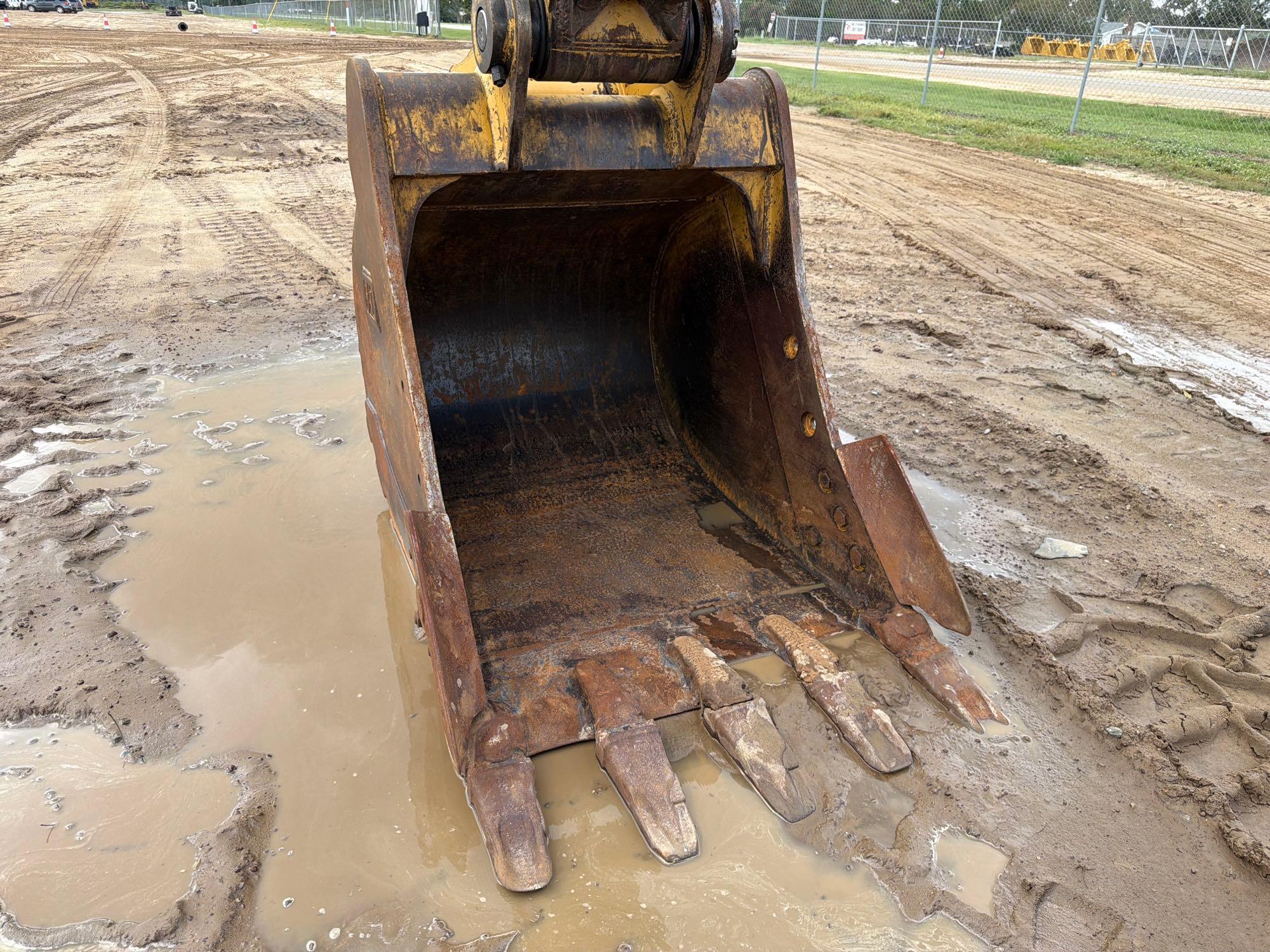 Caterpillar 320
