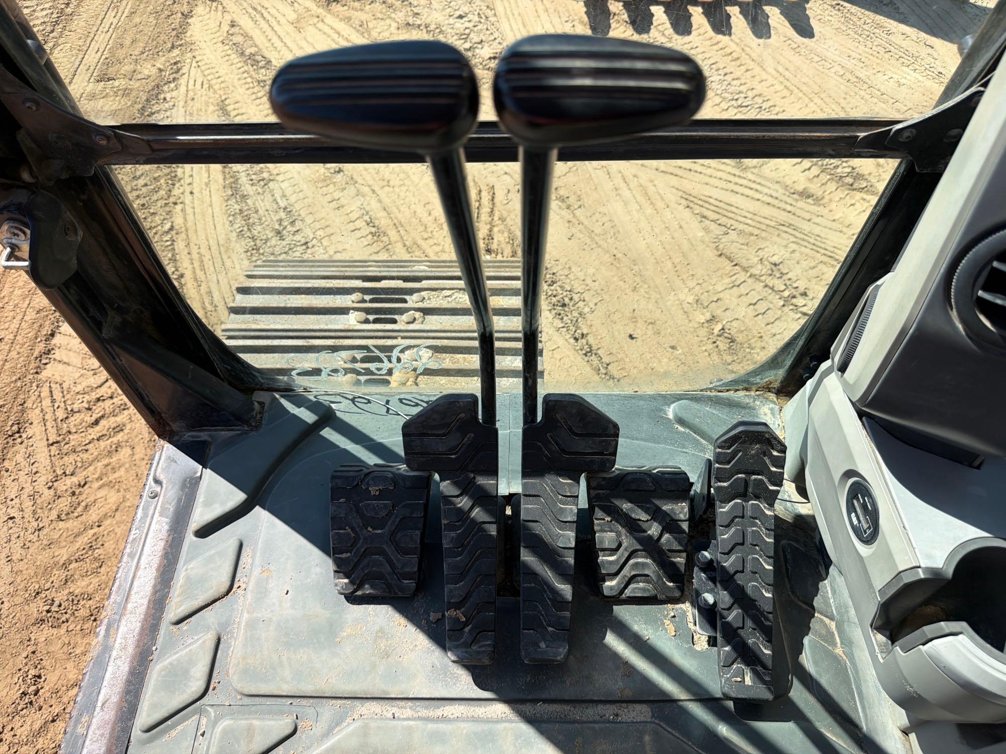 Caterpillar 320