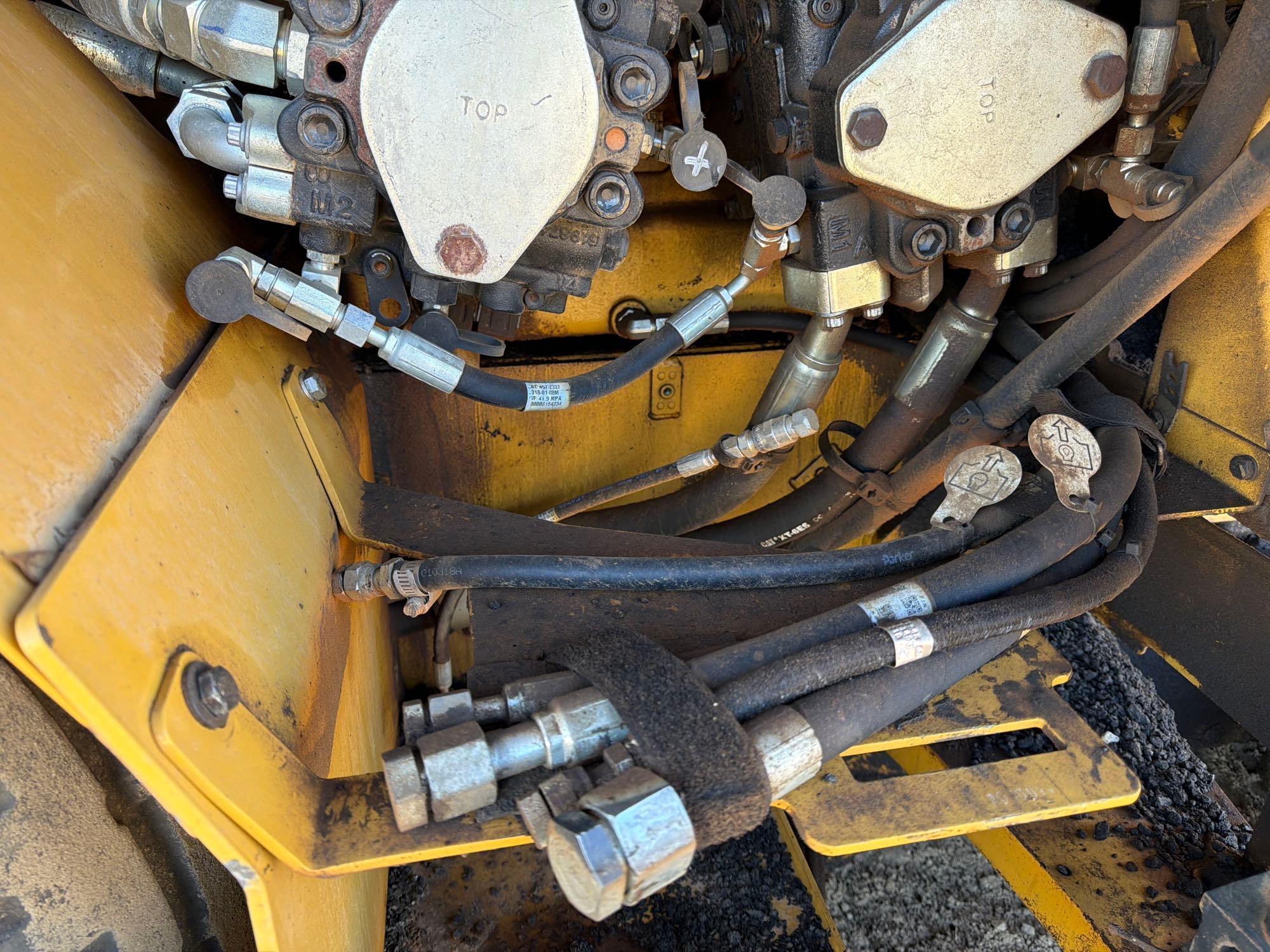 Caterpillar AP600F