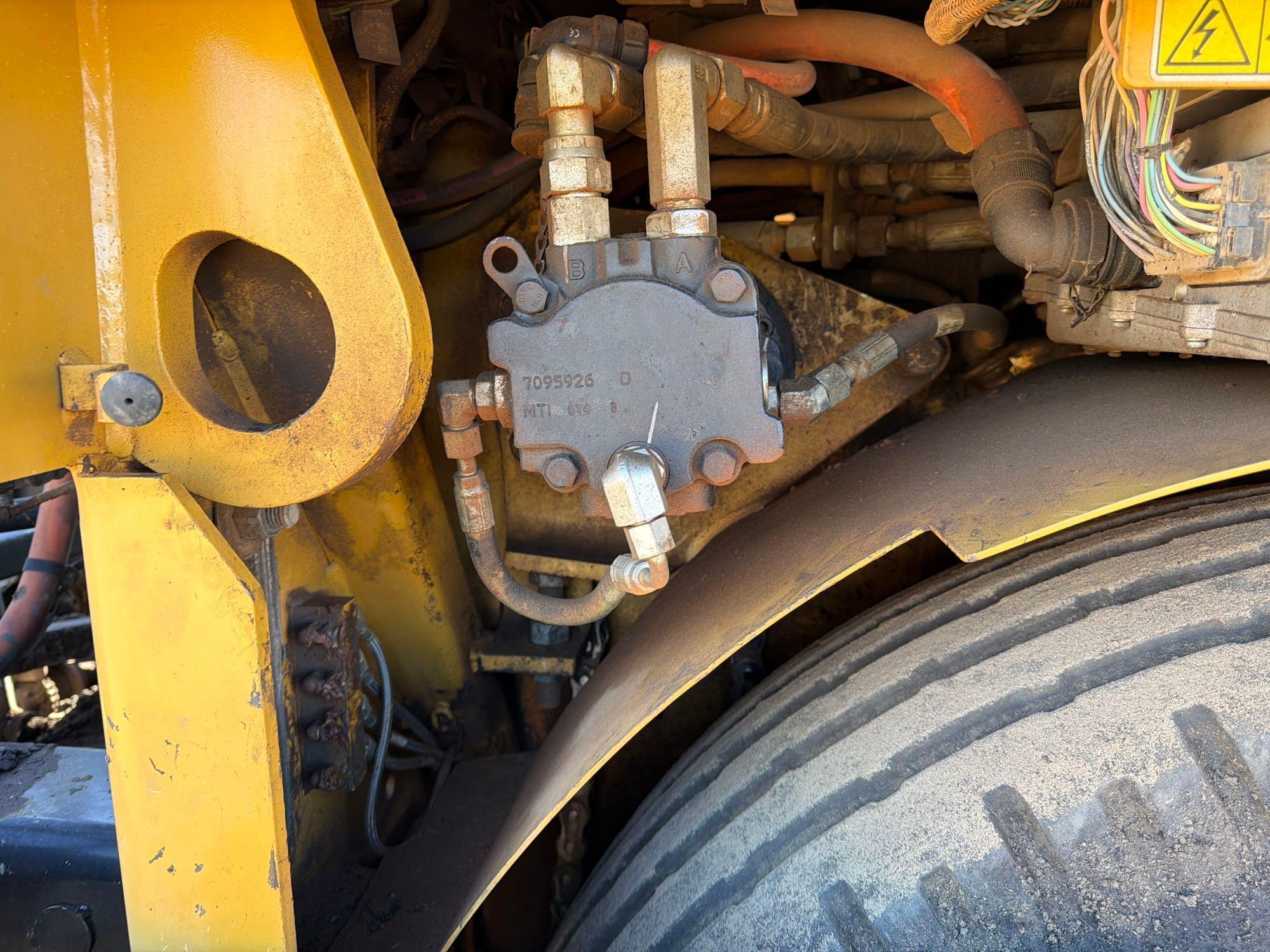 Caterpillar AP600F