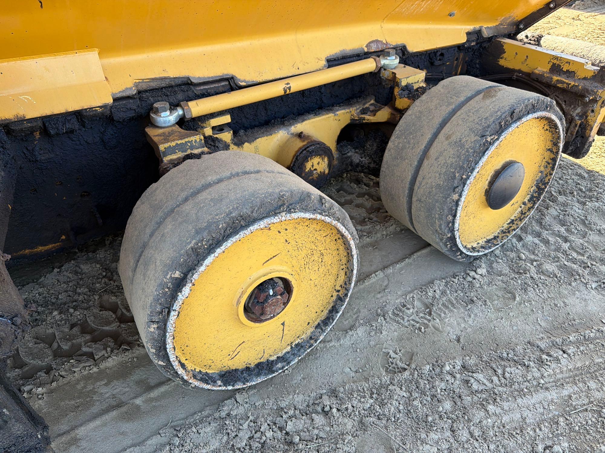 Caterpillar AP600F