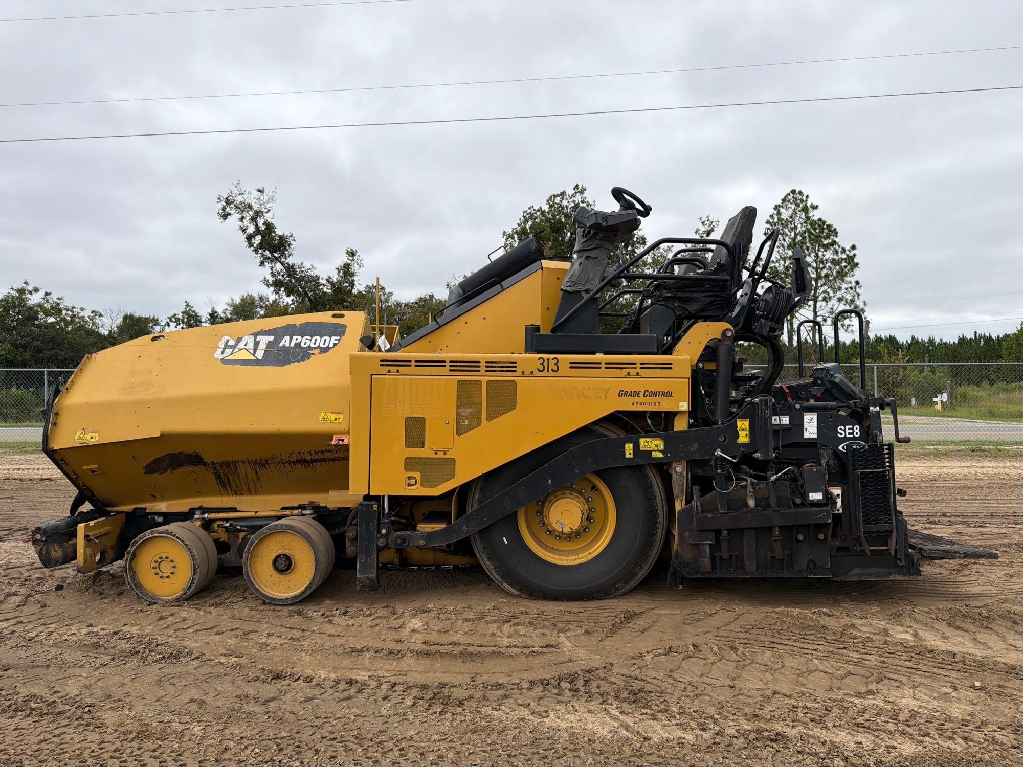 Caterpillar AP600F