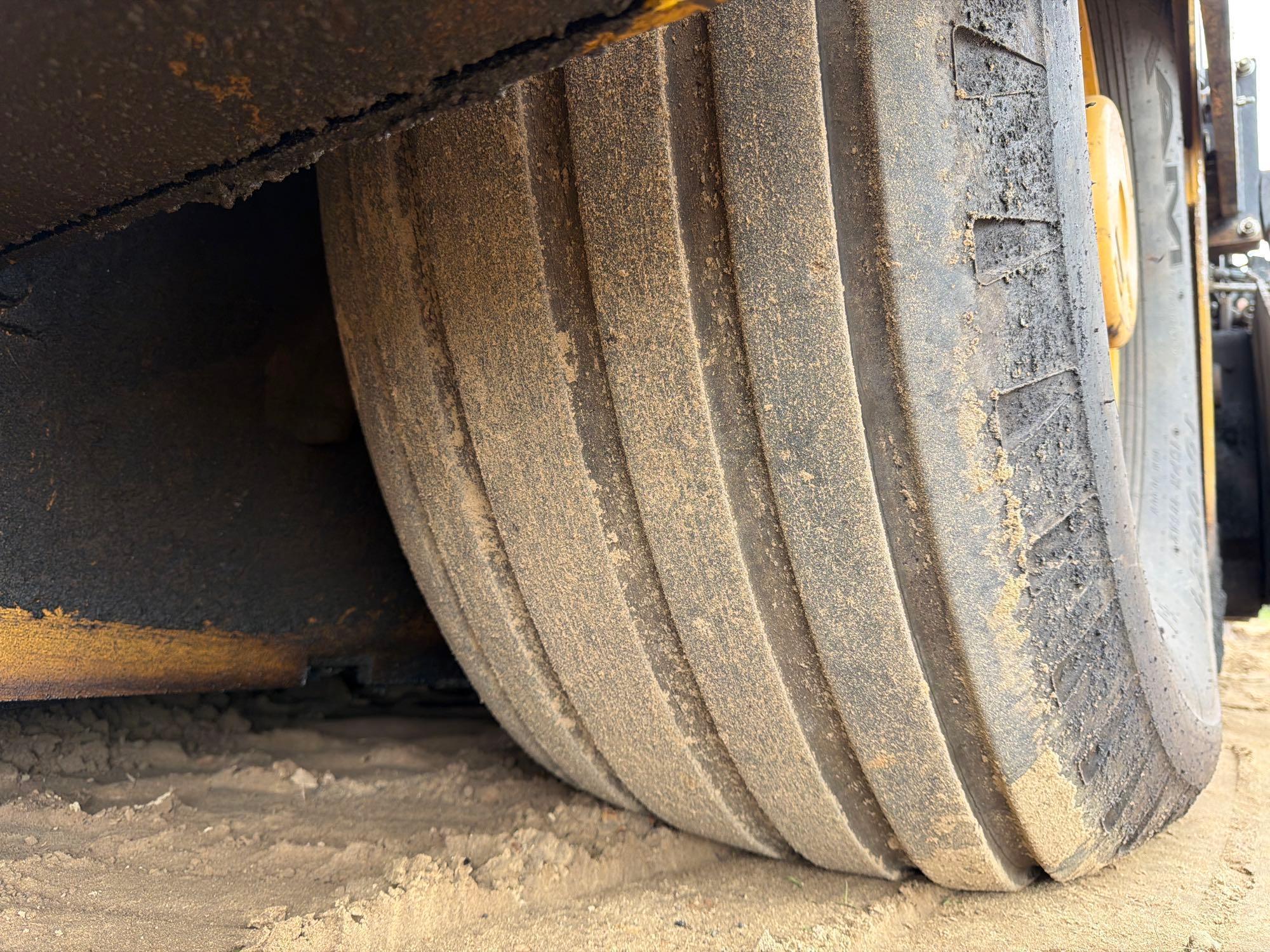 Caterpillar AP600F