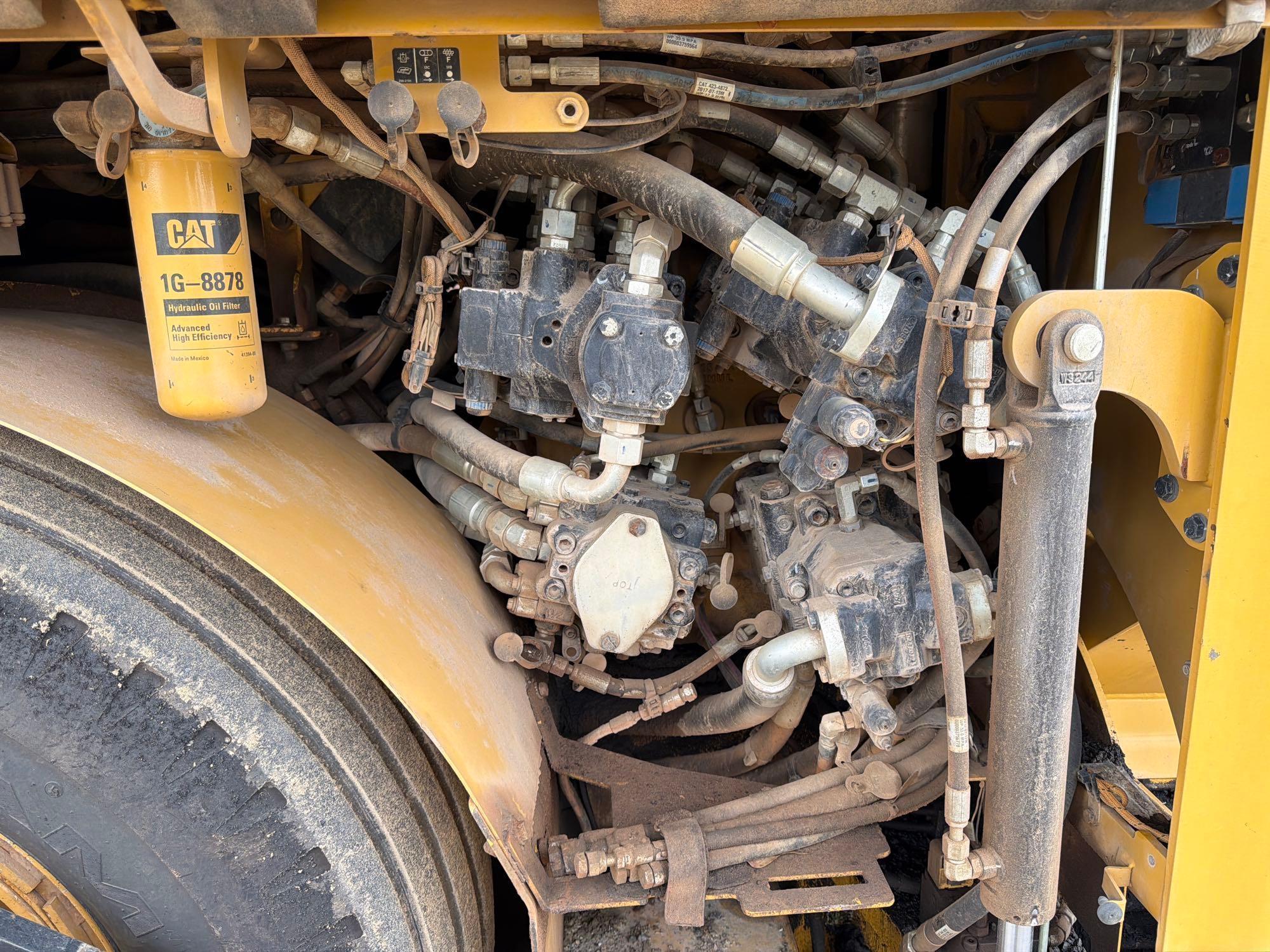 Caterpillar AP600F