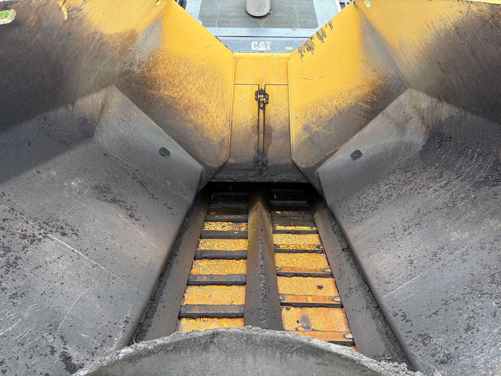 Caterpillar AP600F