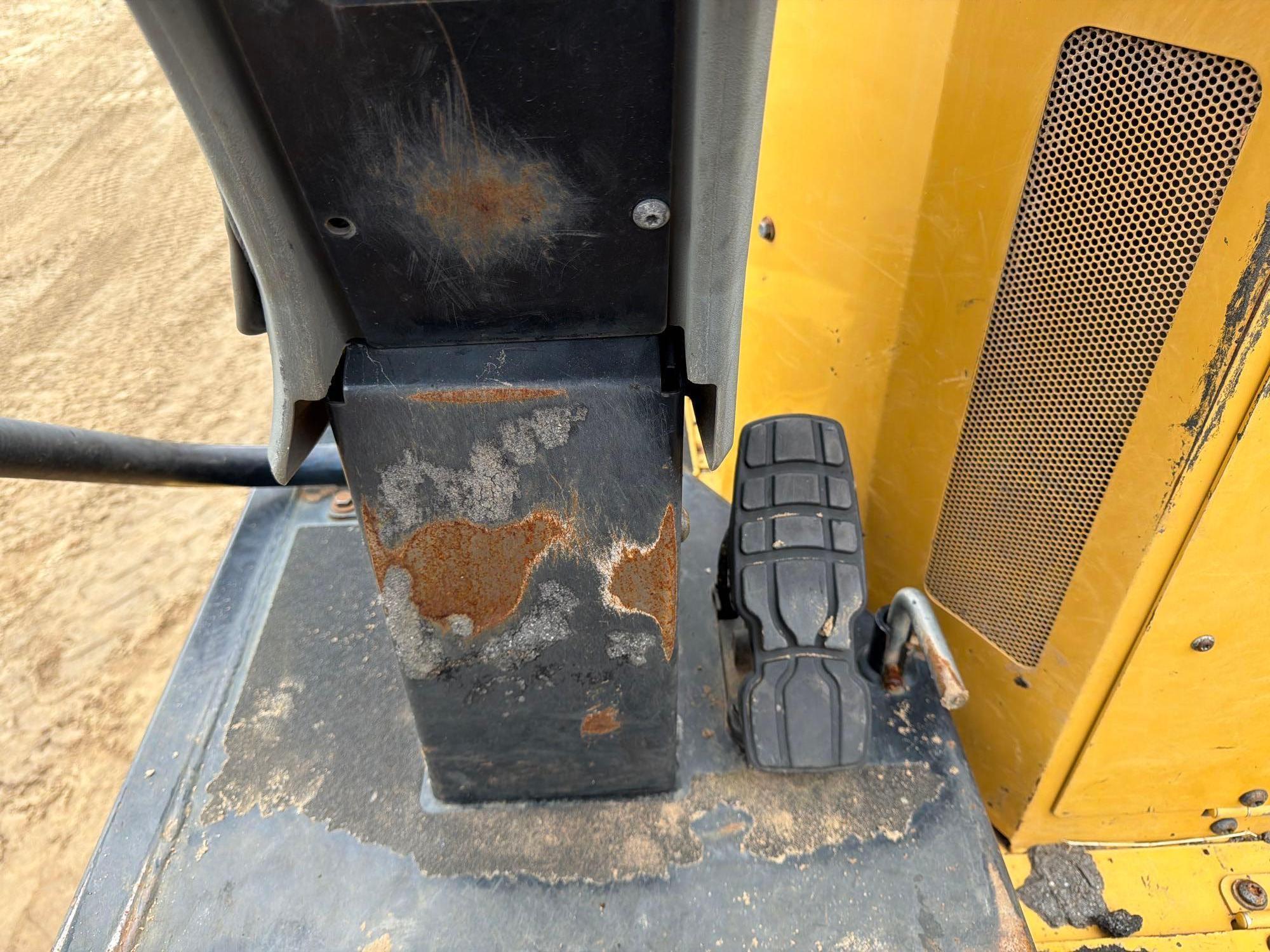 Caterpillar AP600F