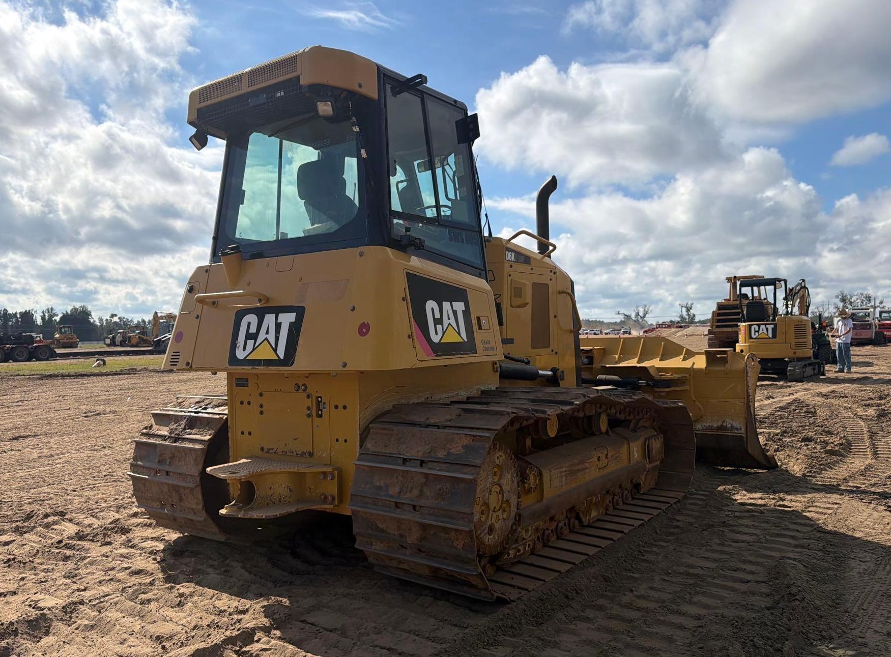 Caterpillar D6K