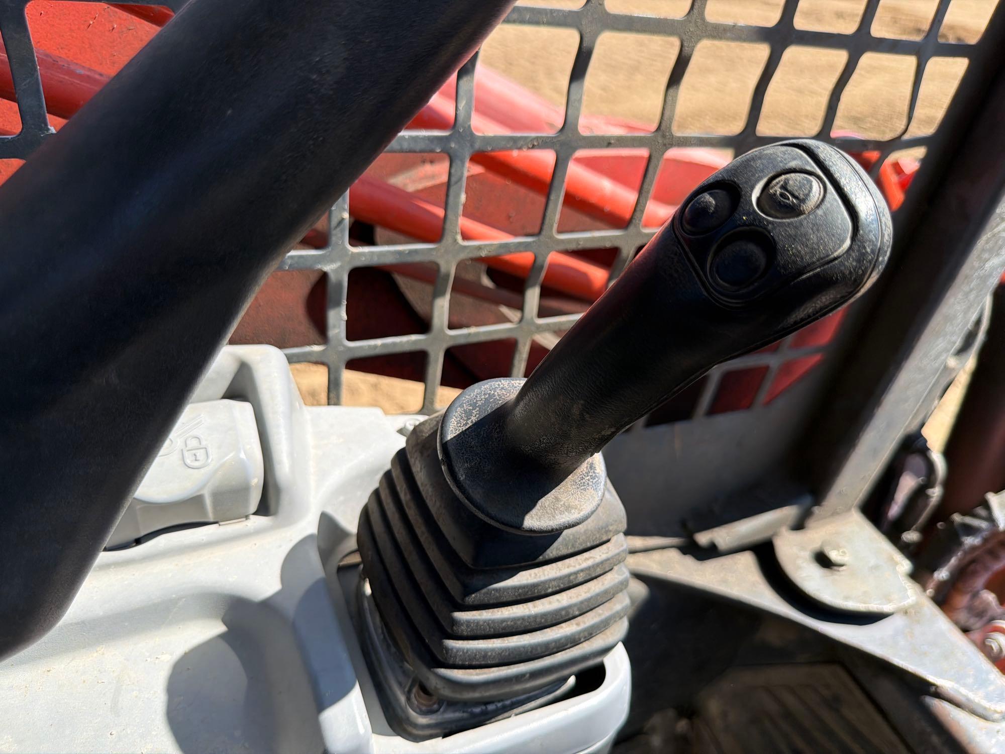 2015 Kubota 752