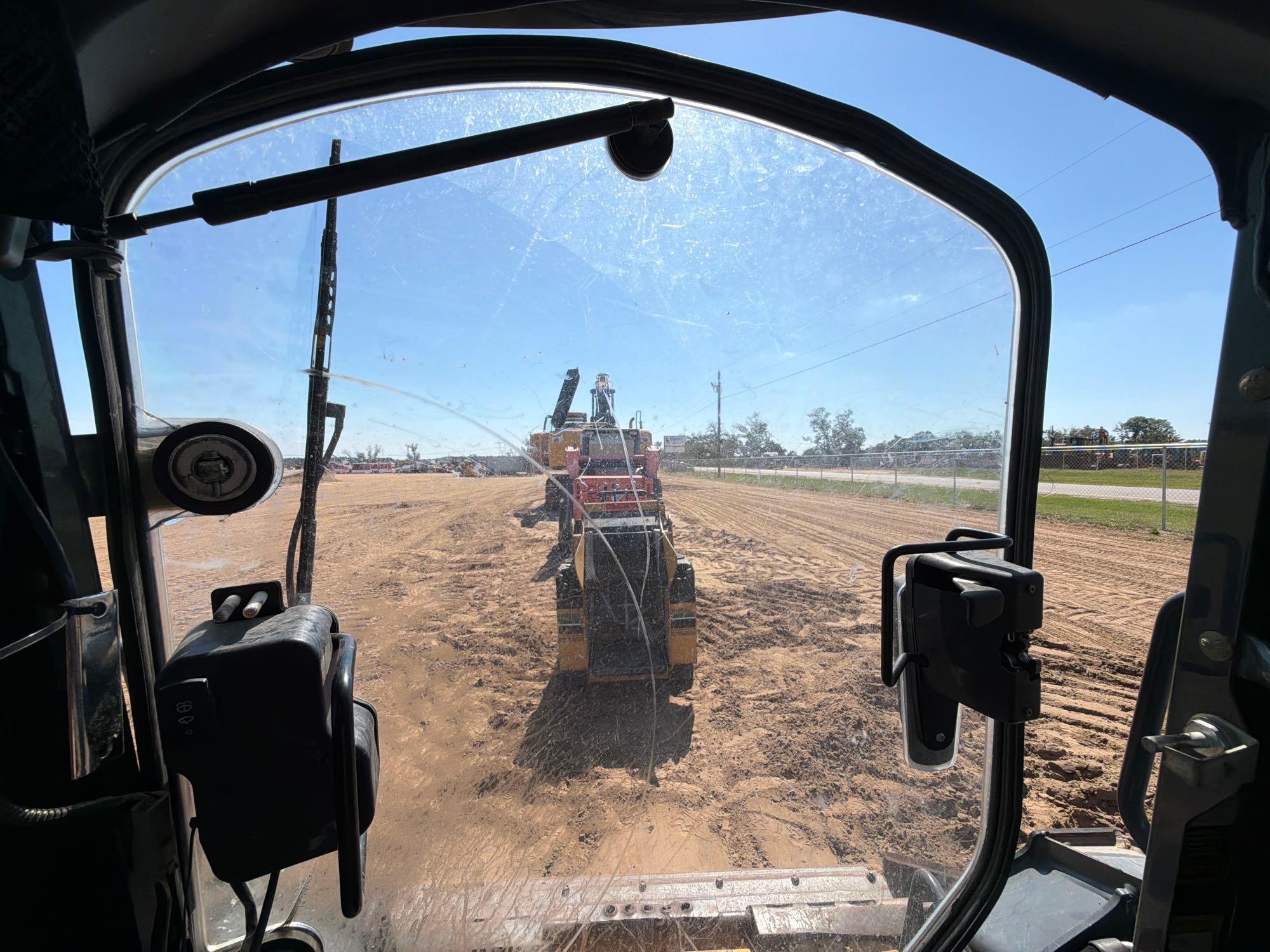 2023 John Deere 317G