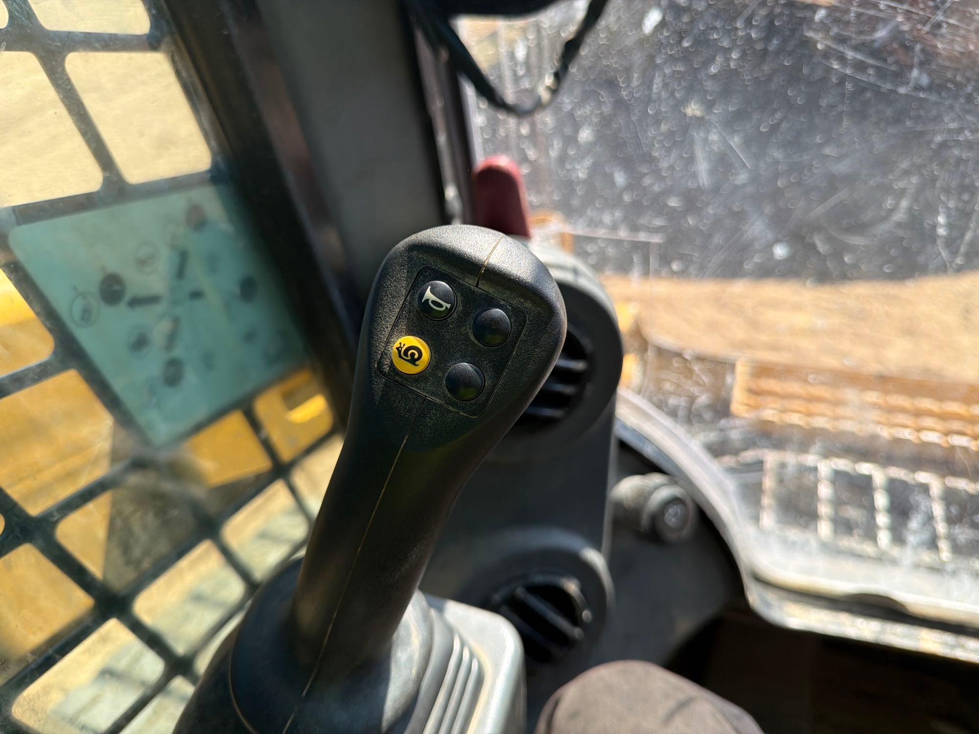 2023 Caterpillar 289D