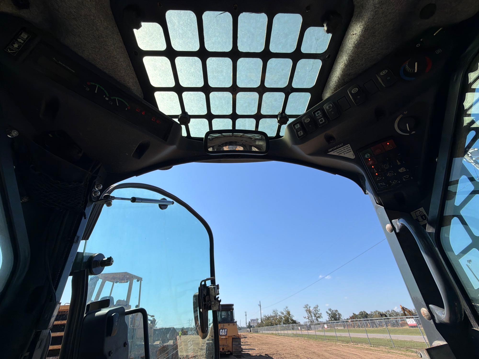 2014 John Deere 333 E