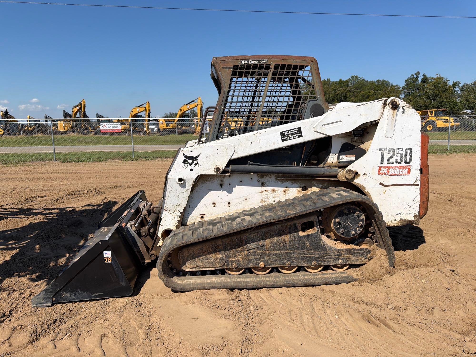 Photo of 2006 Bobcat T250