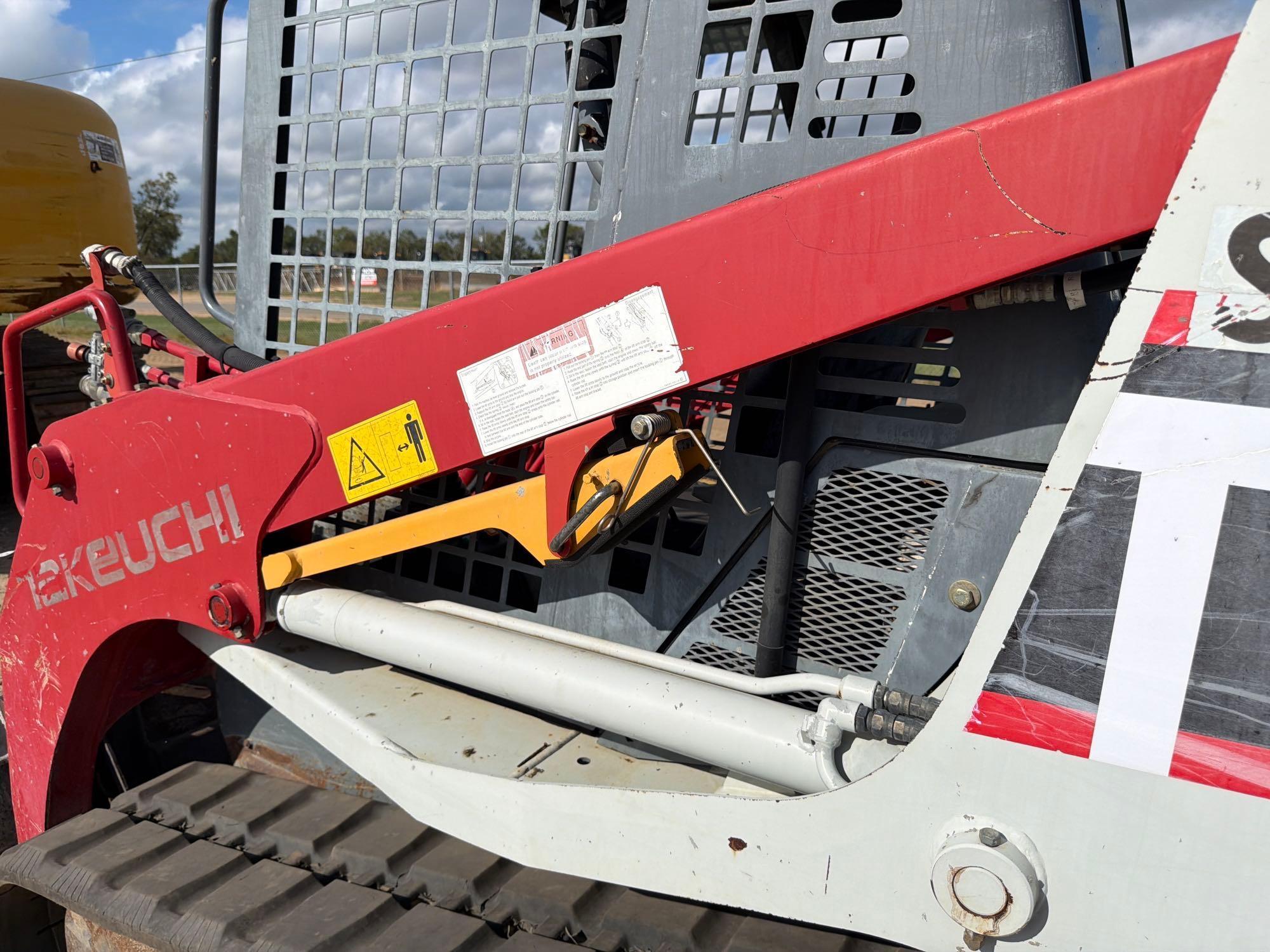 2020 Takeuchi TL8