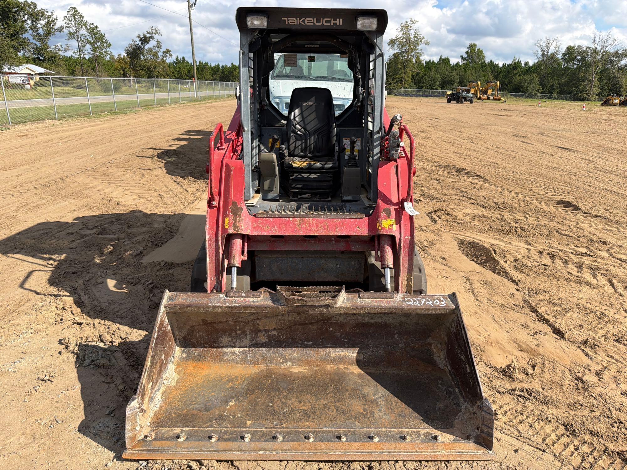 2020 Takeuchi TL8