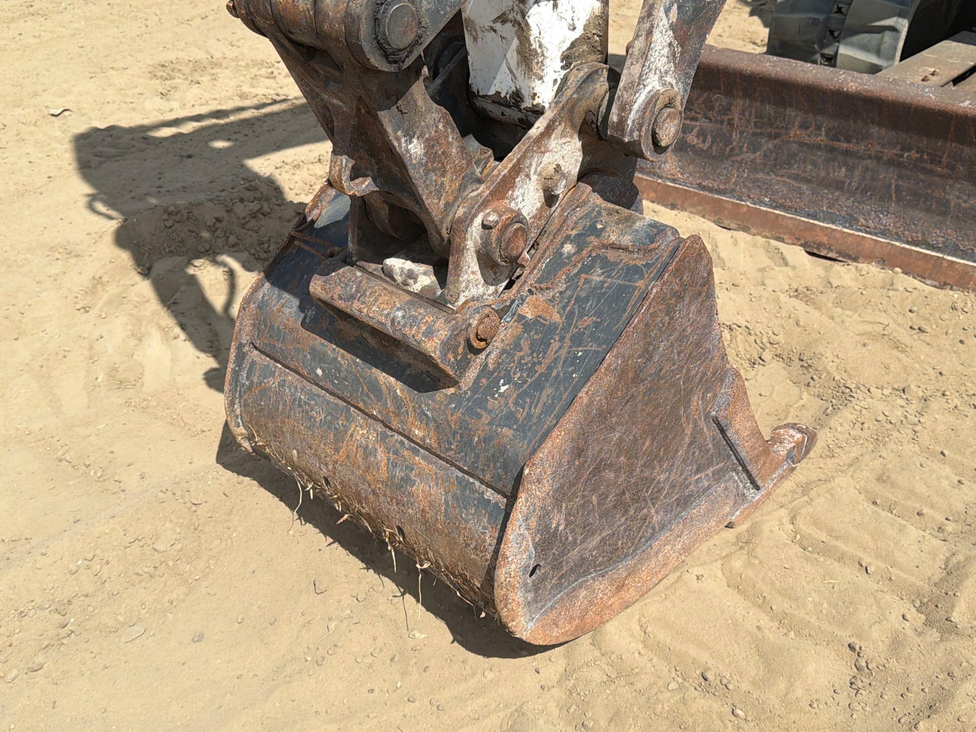 2020 Bobcat E50