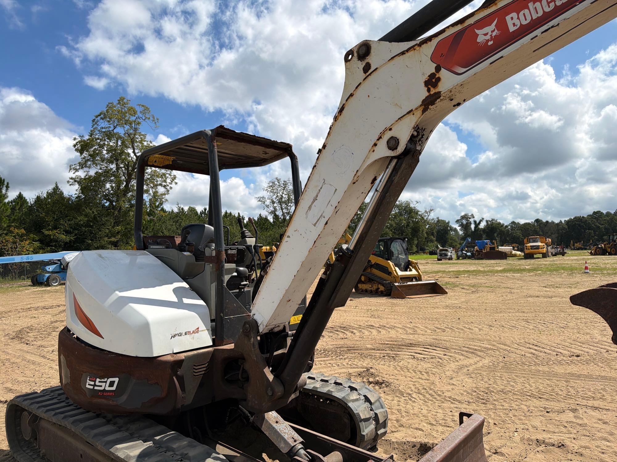 2020 Bobcat E50