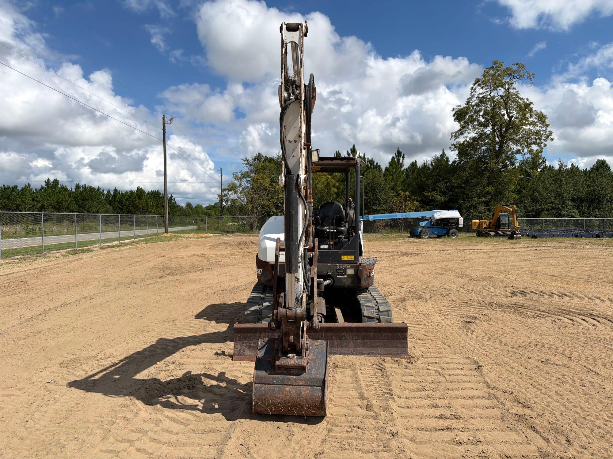 2020 Bobcat E50
