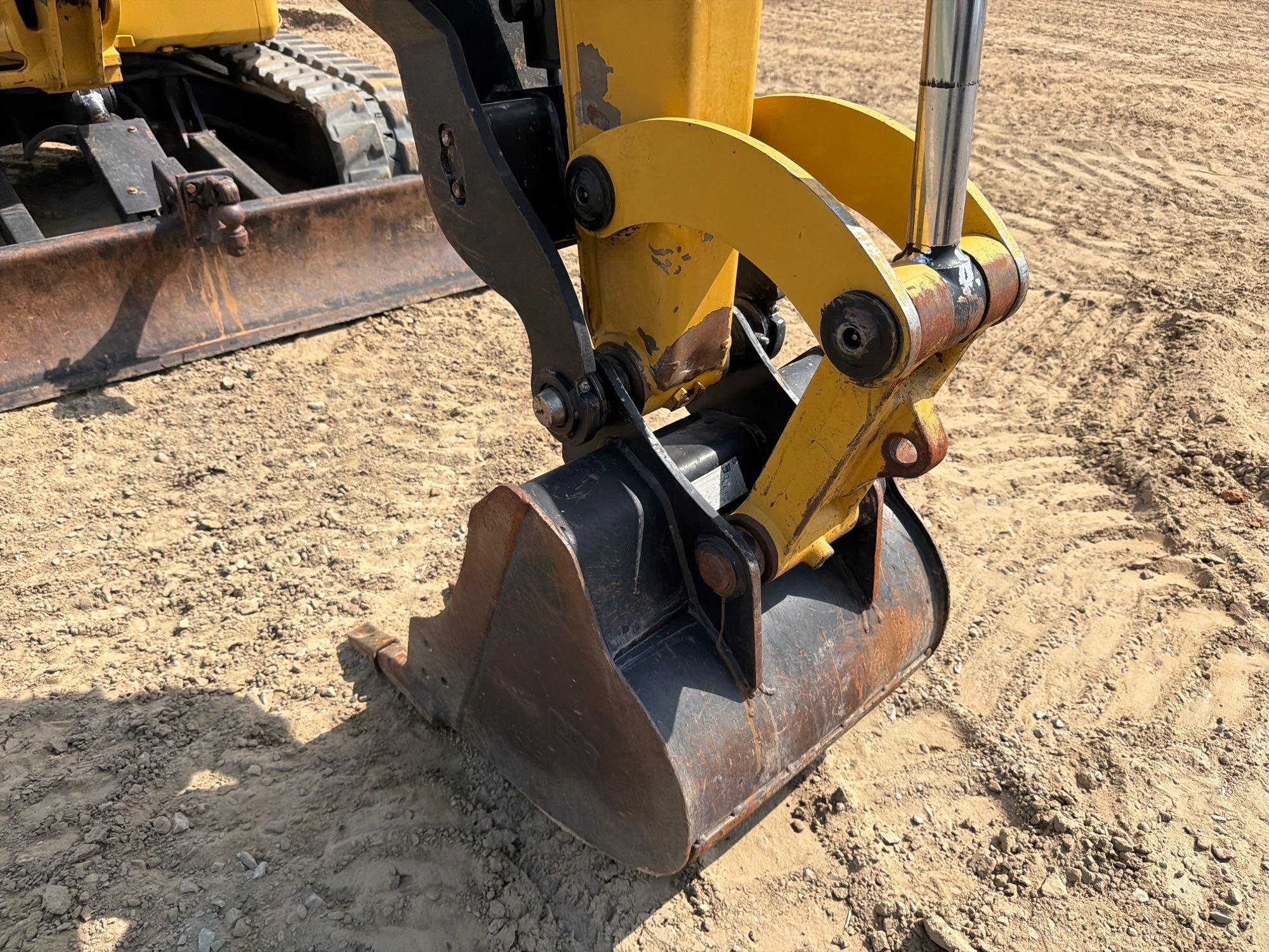 2015 Caterpillar 305E2CR