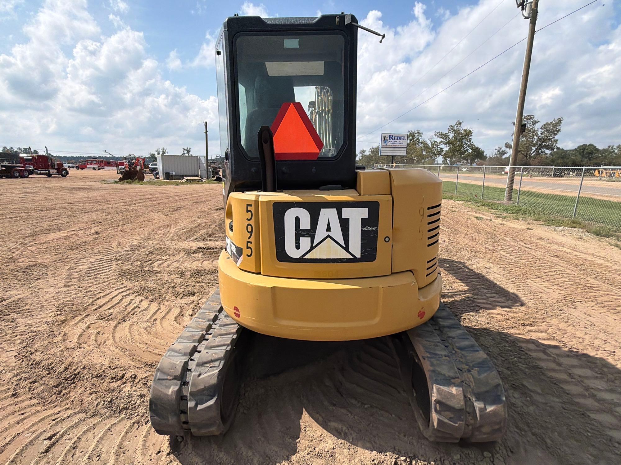 2015 Caterpillar 305E2CR