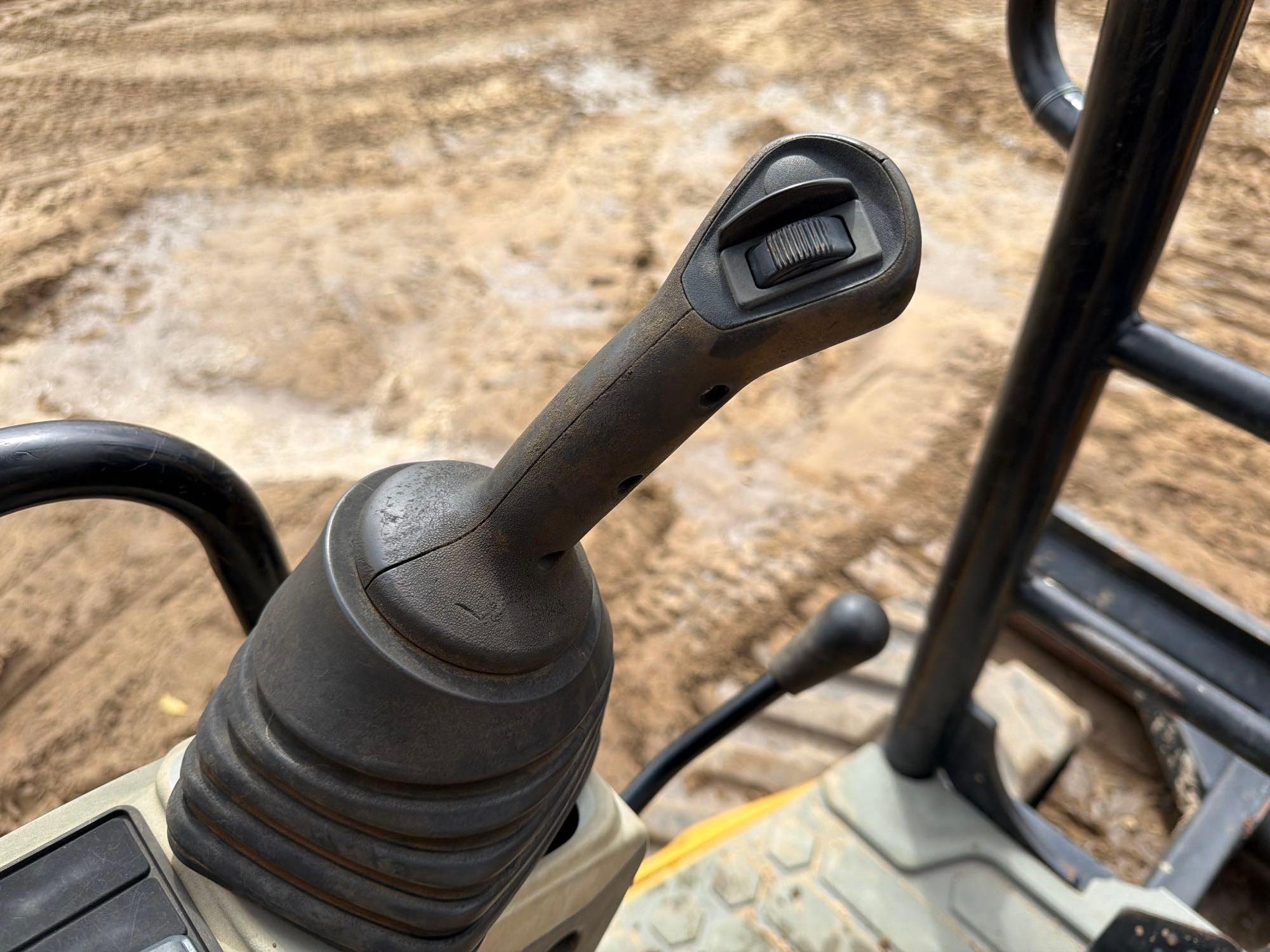 2015 Caterpillar 305E2CR