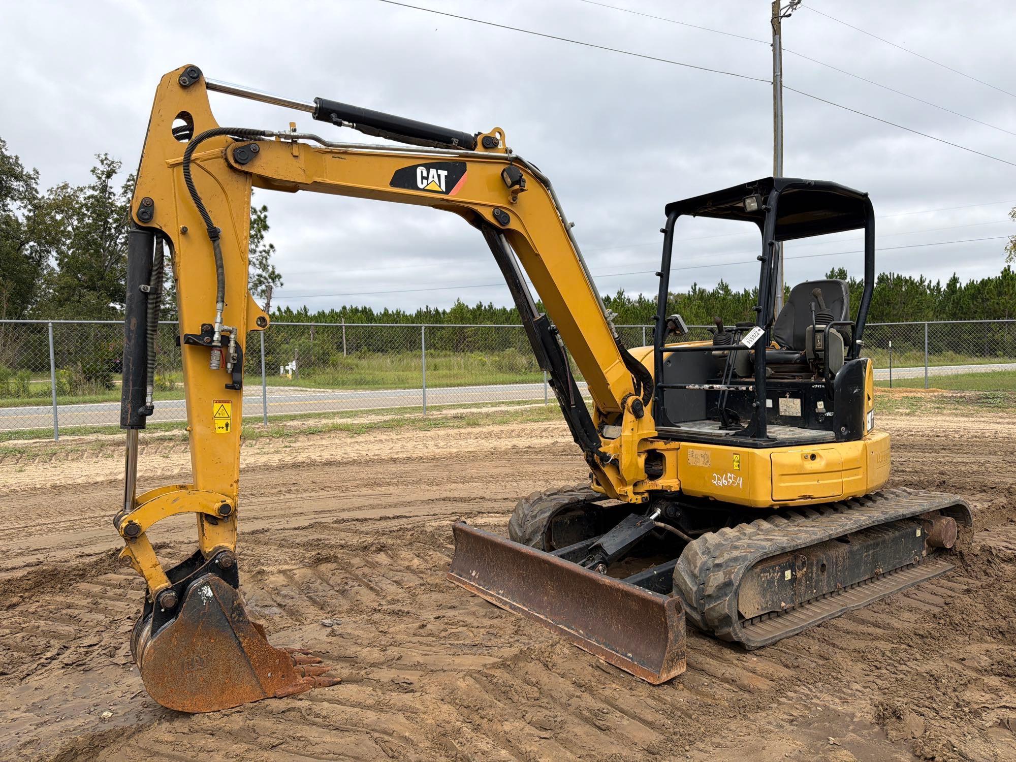 2015 Caterpillar 305E2CR