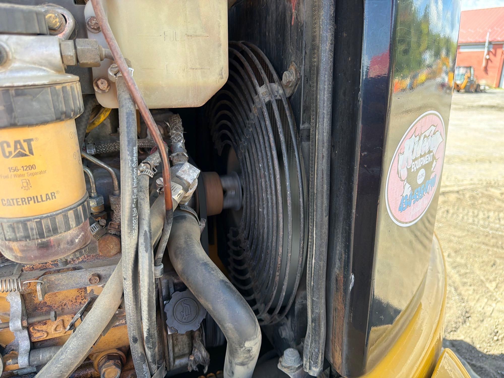 2005 Caterpillar 304