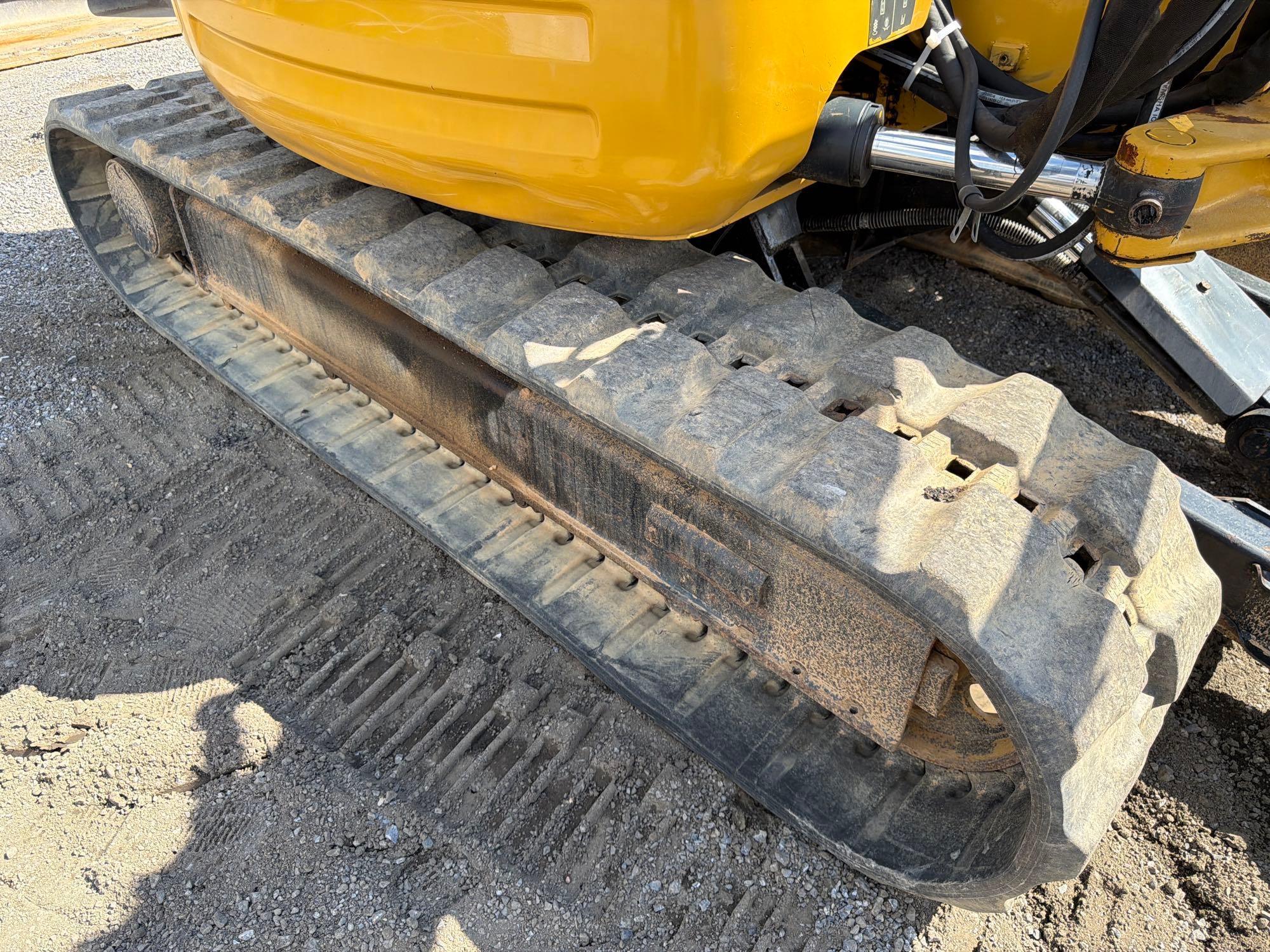 2005 Caterpillar 304