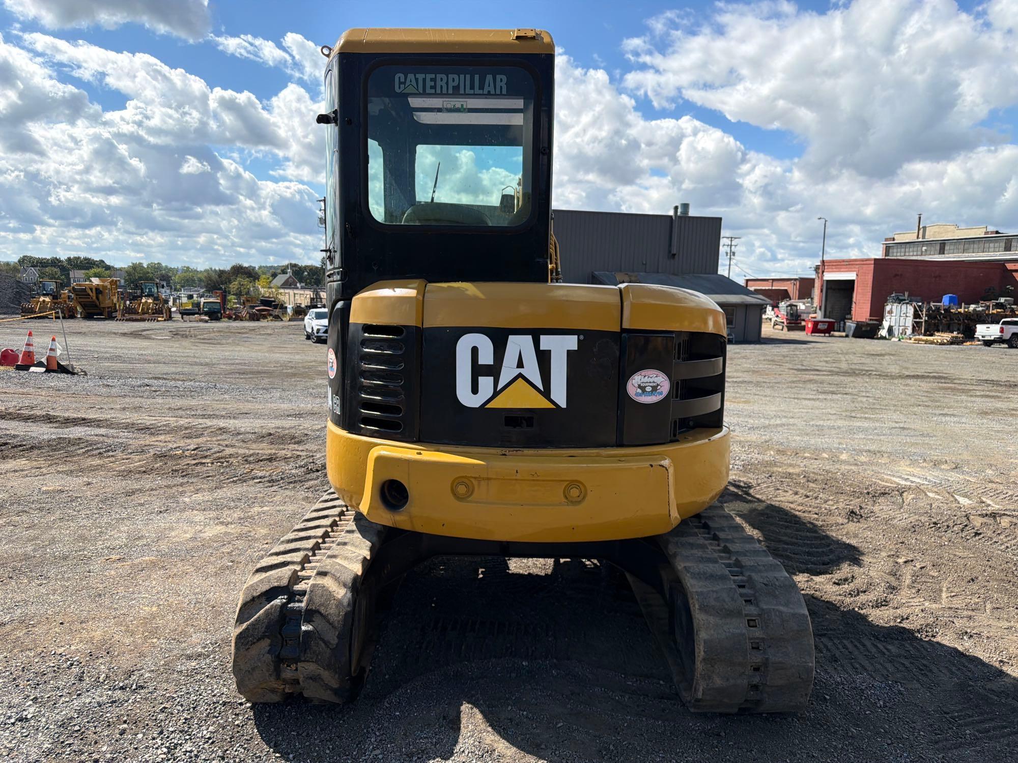 2005 Caterpillar 304