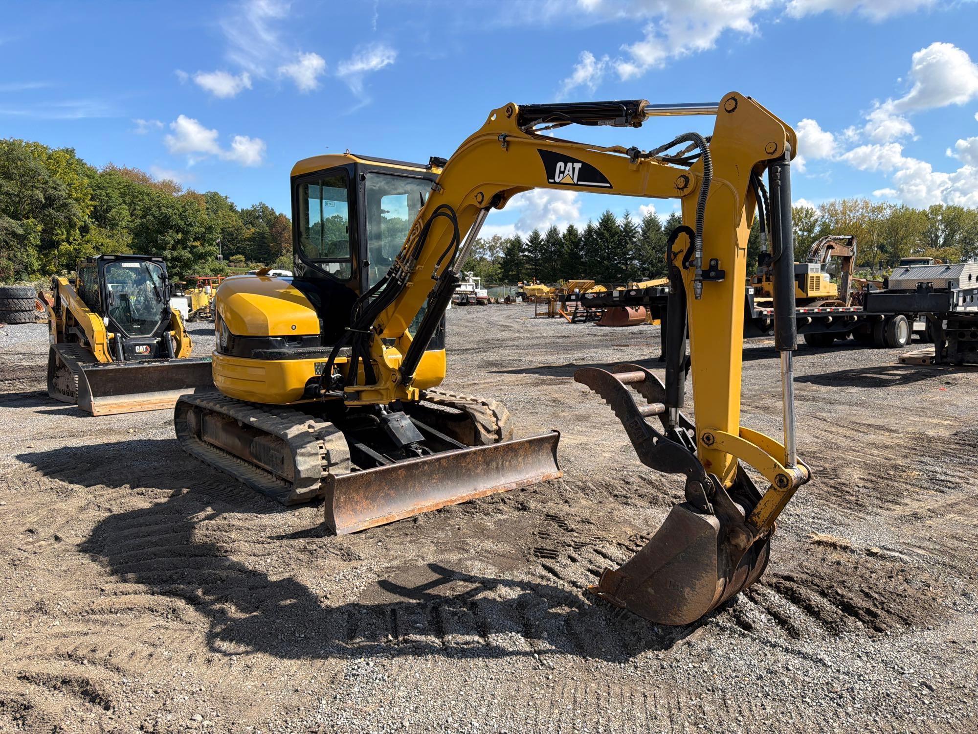 2005 Caterpillar 304