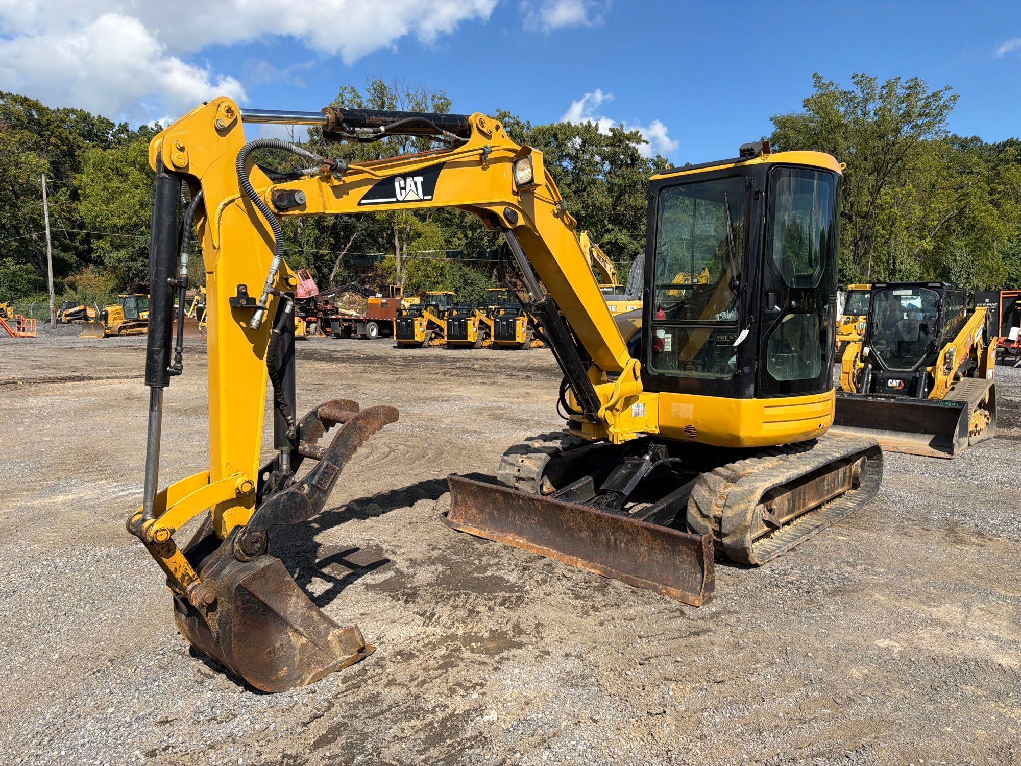 2005 Caterpillar 304