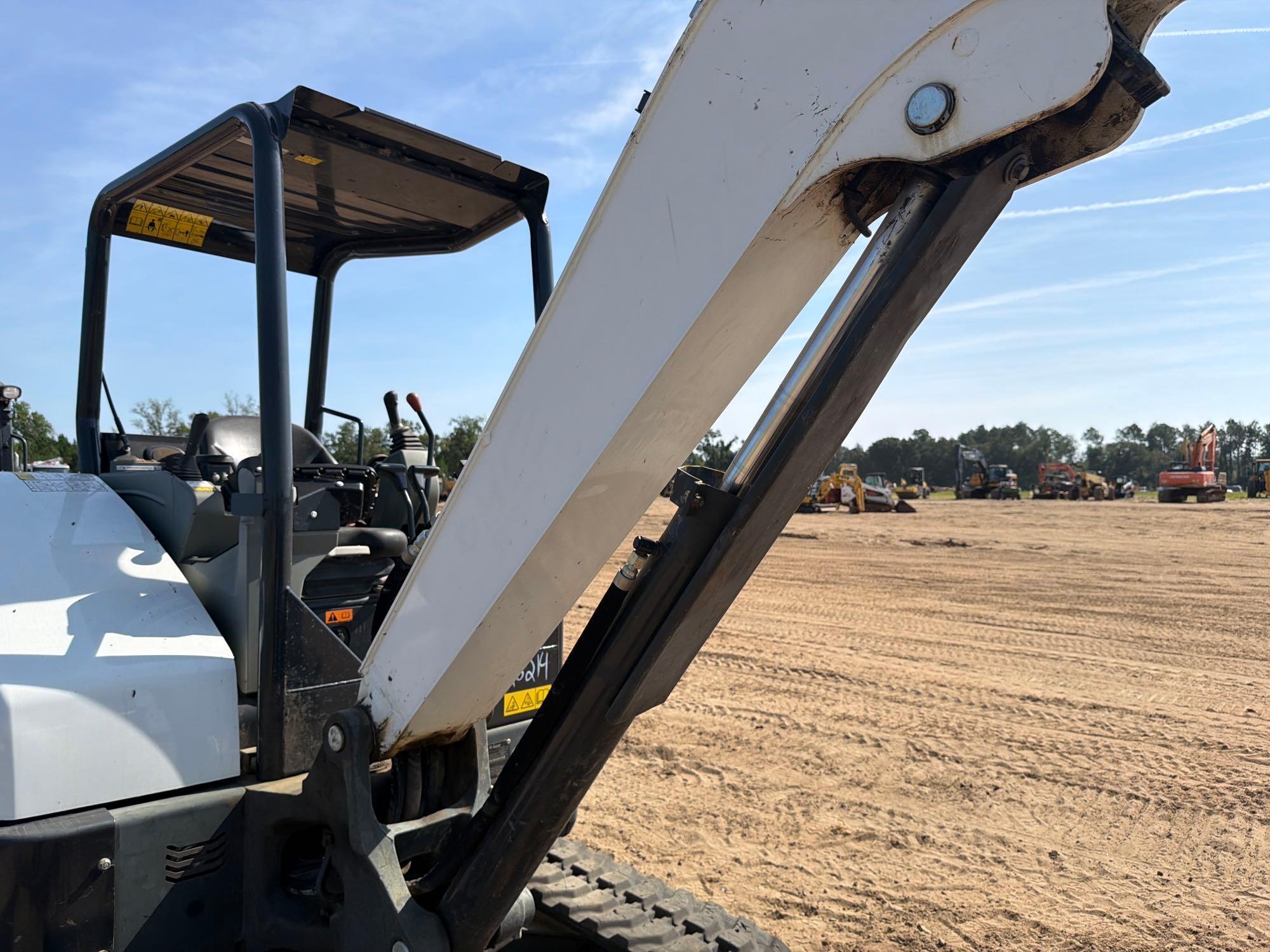2023 Bobcat E42