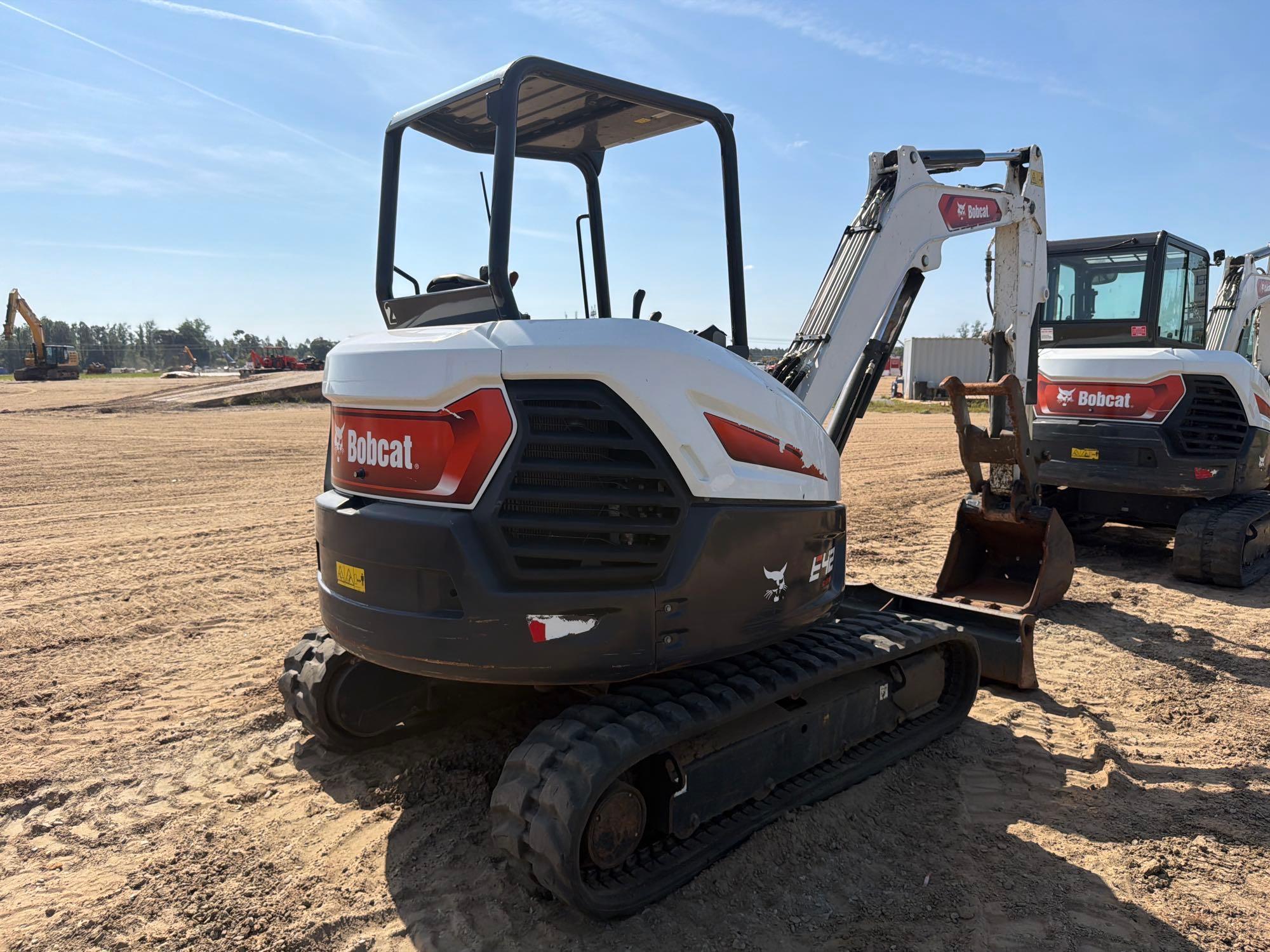 2023 Bobcat E42