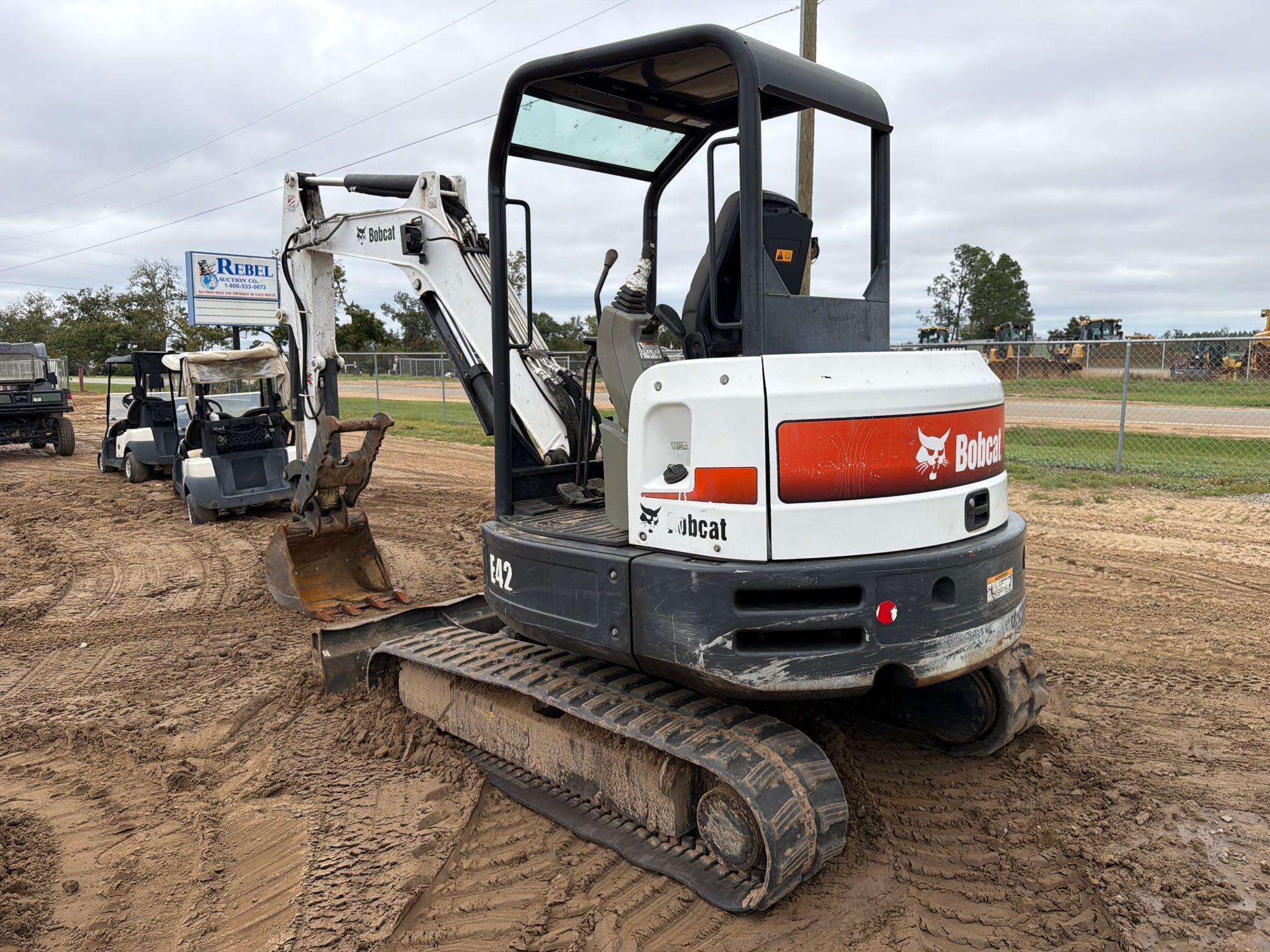 2019 Bobcat E42