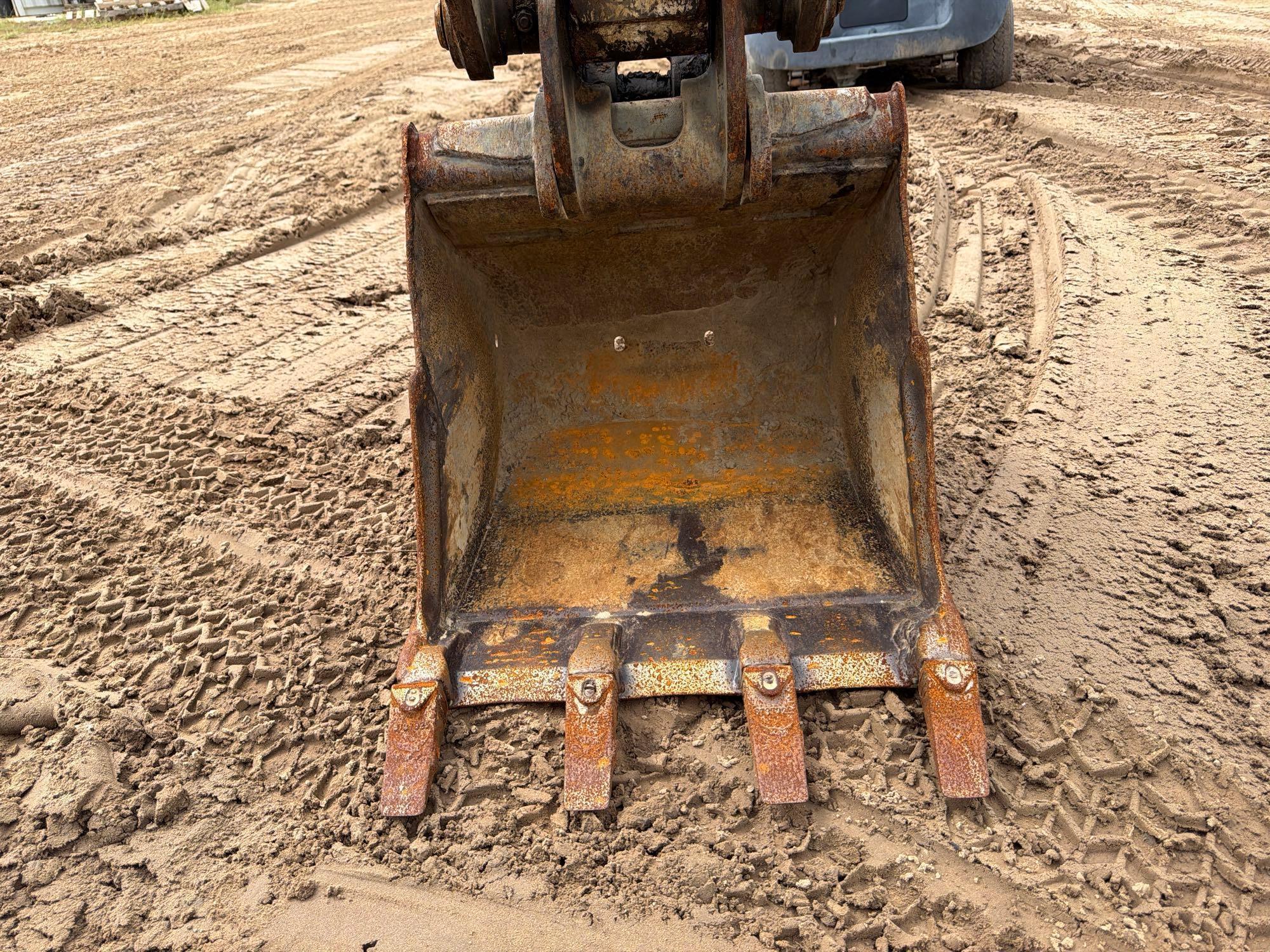 2019 Bobcat E42