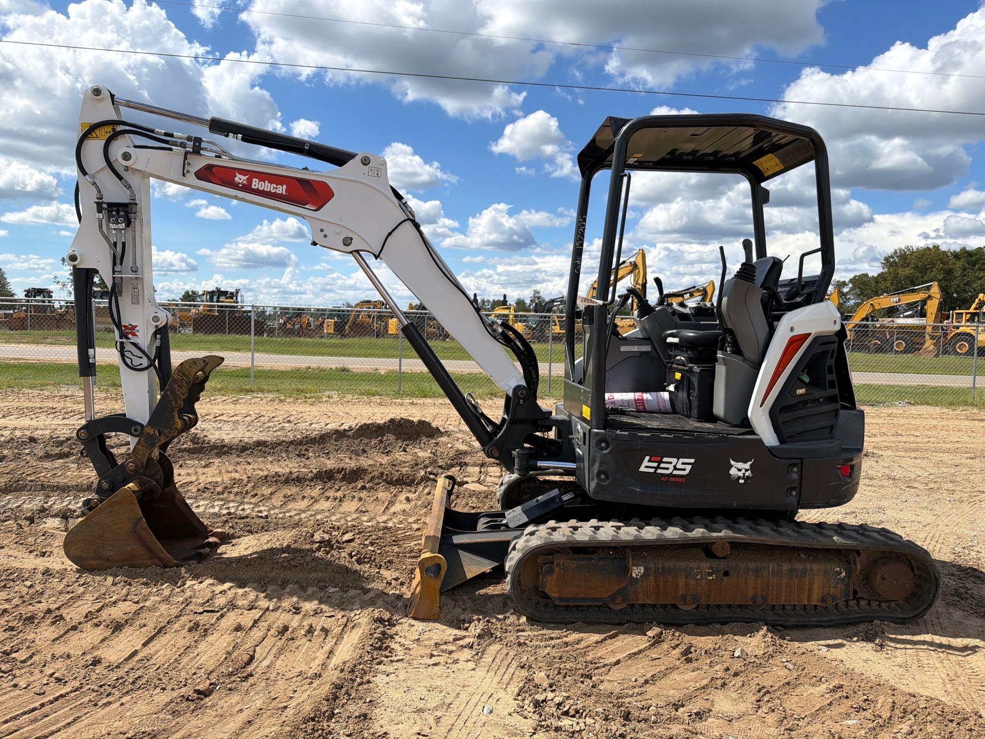 2024 Bobcat E35