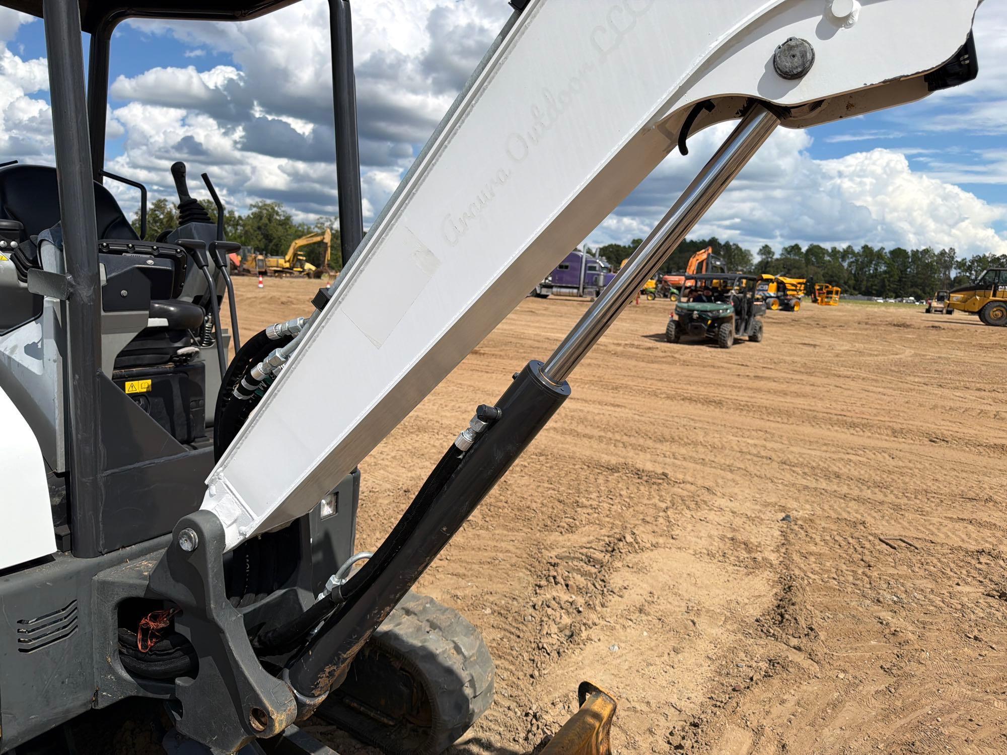 2024 Bobcat E35